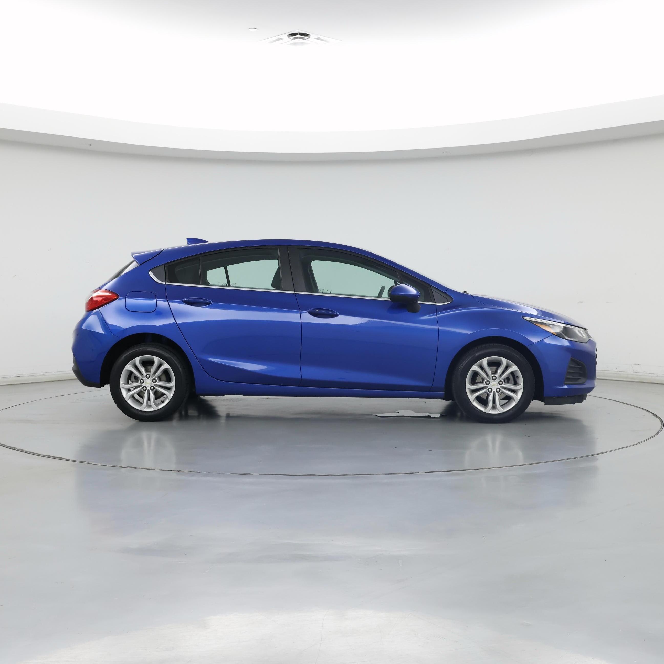 Thumbnail: 2019 Chevrolet Cruze - 7