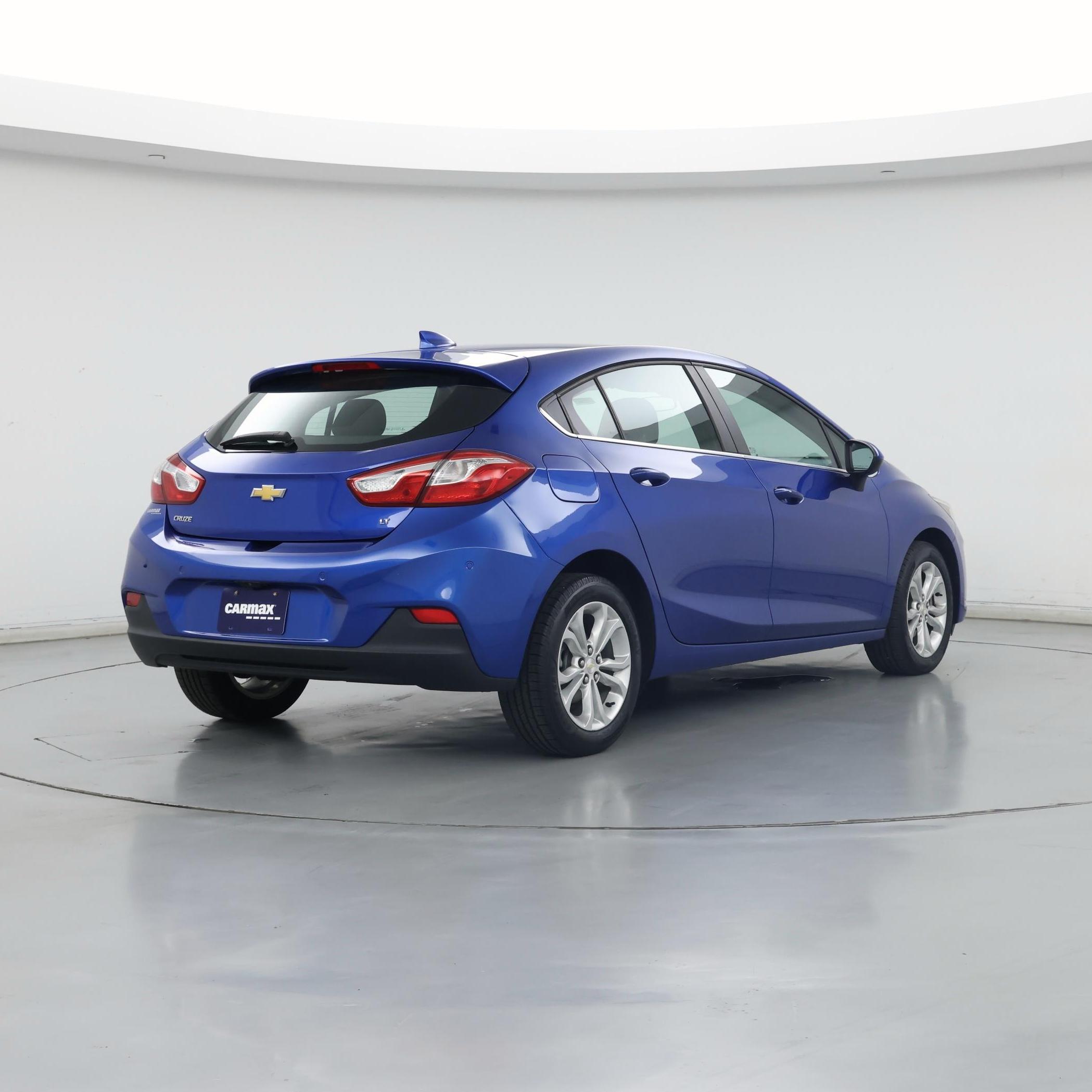 Thumbnail: 2019 Chevrolet Cruze - 8