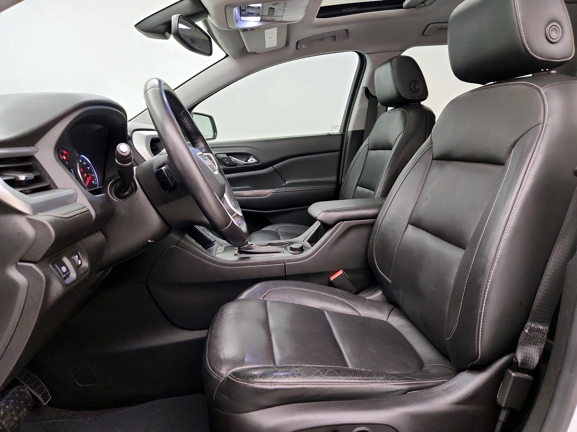 Thumbnail: 2017 GMC Acadia - 11