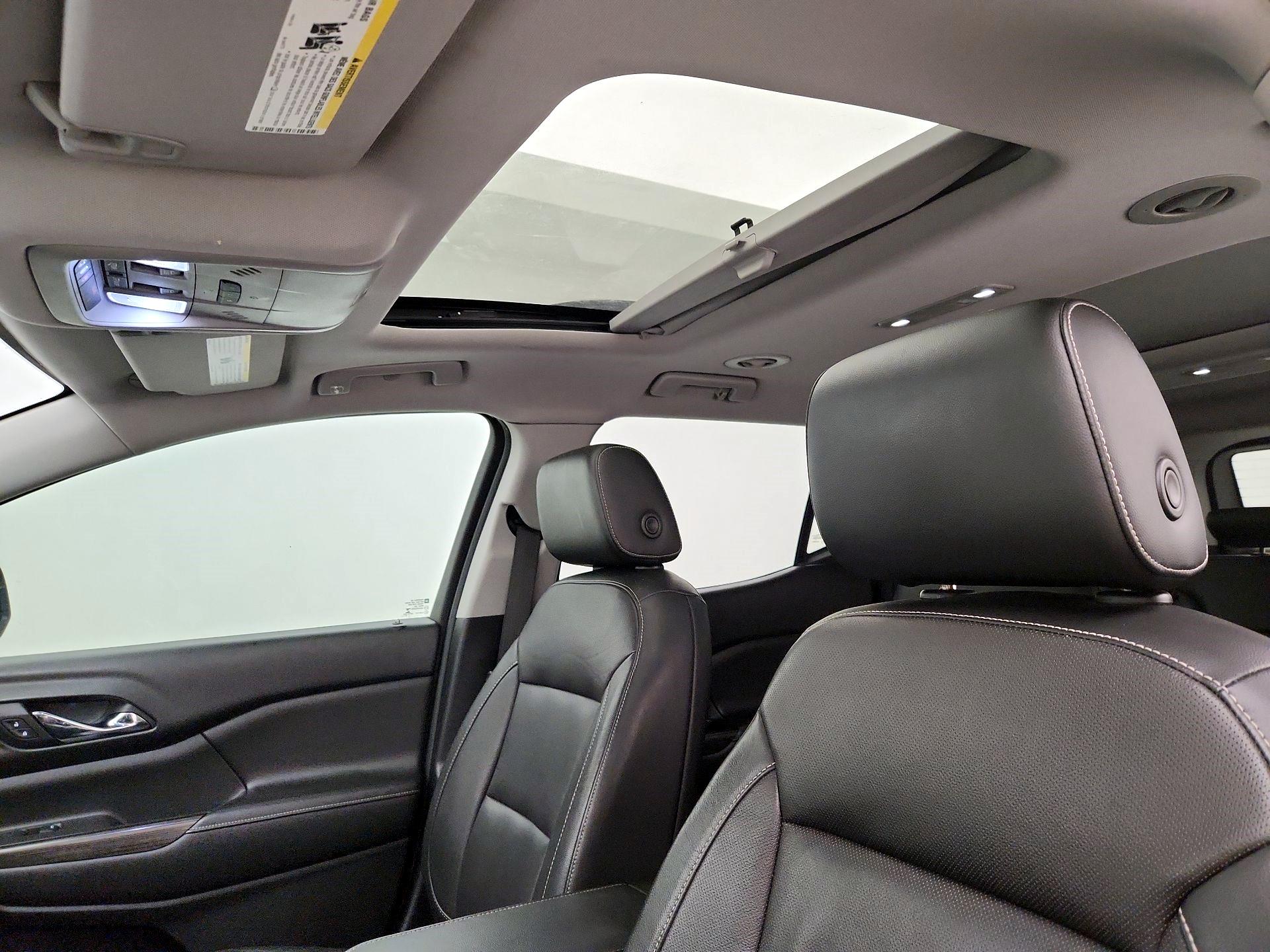 Thumbnail: 2017 GMC Acadia - 20