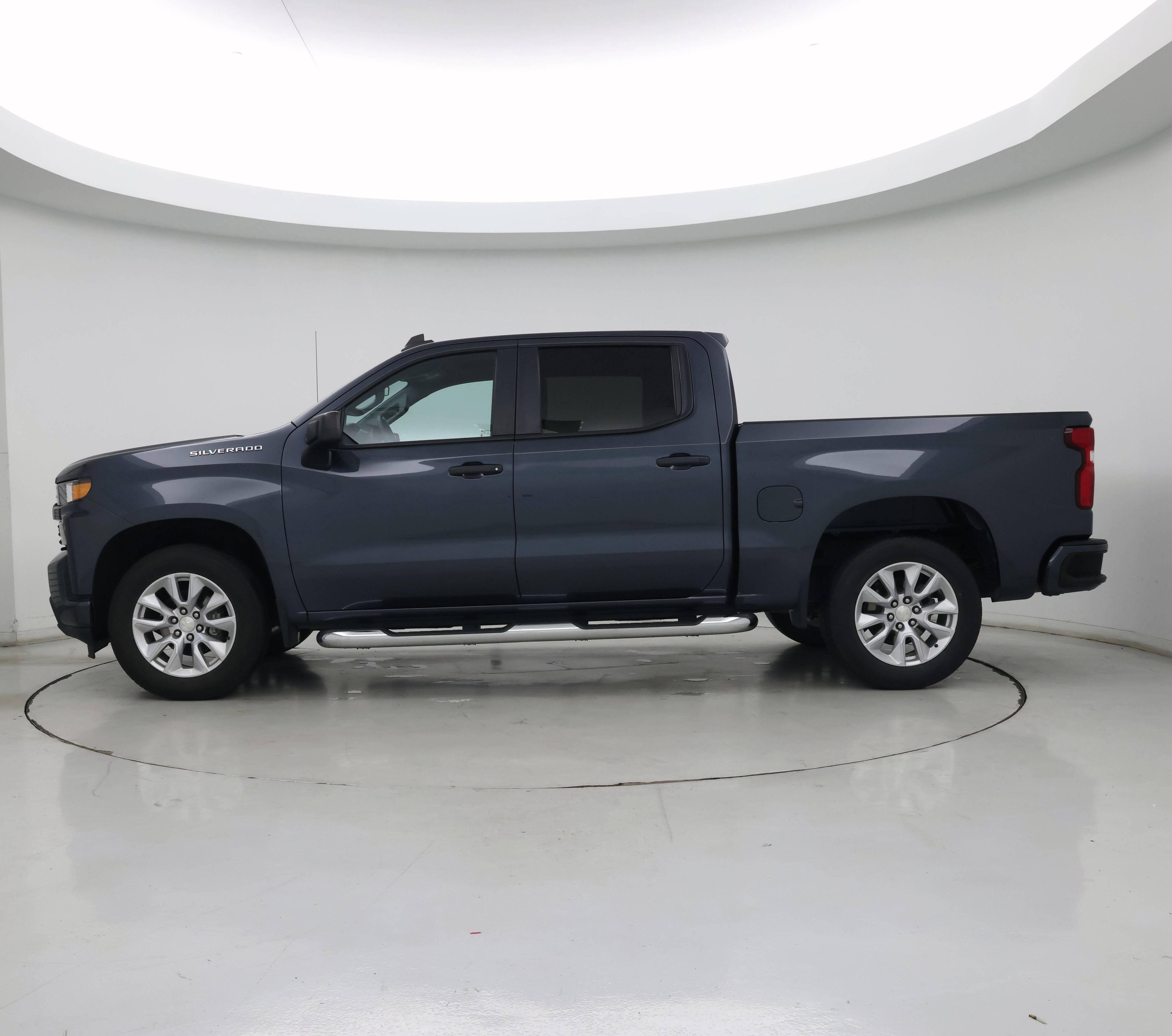 Thumbnail: 2021 Chevrolet Silverado 1500 - 3
