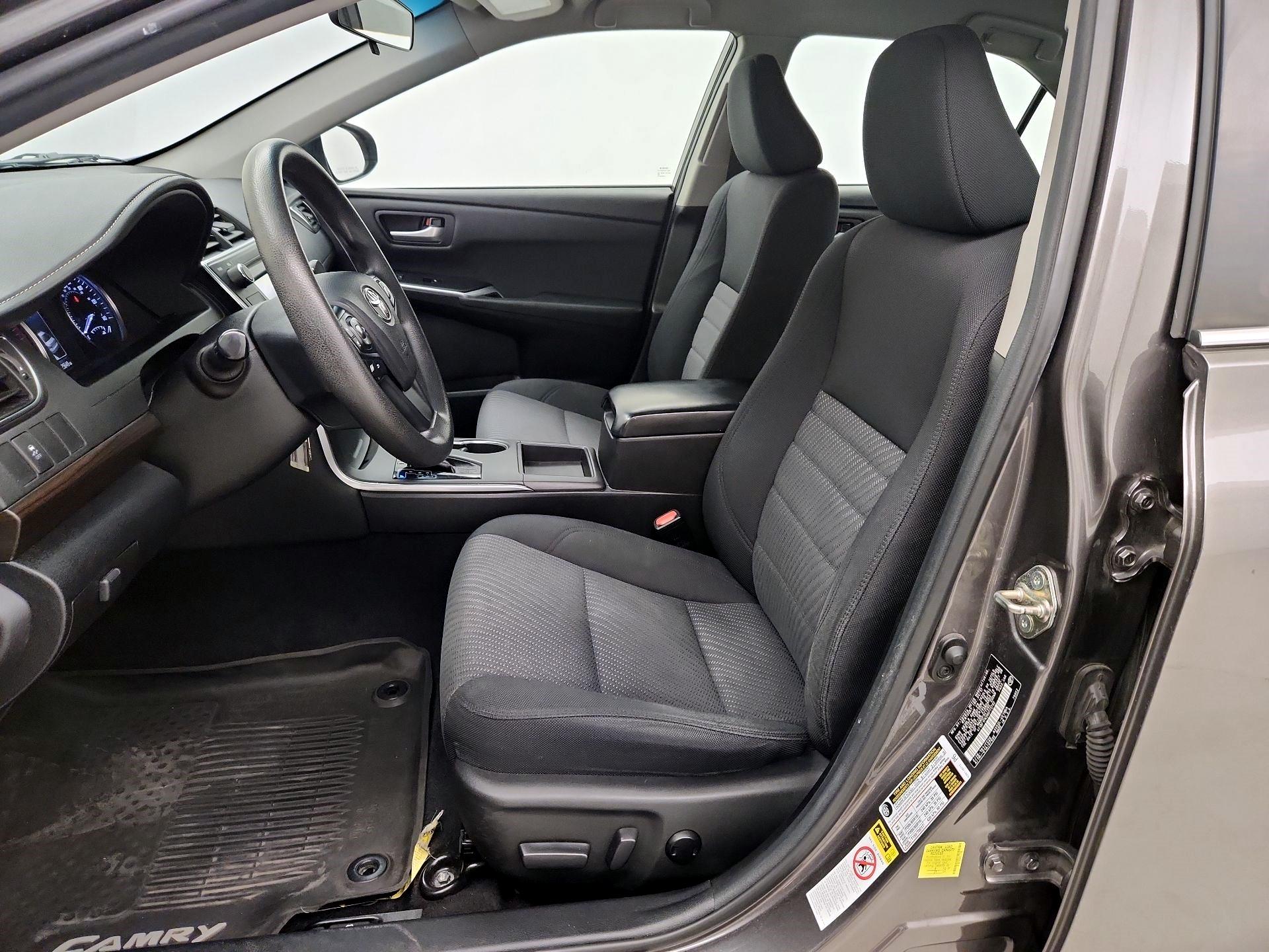 Thumbnail: 2017 Toyota Camry - 11