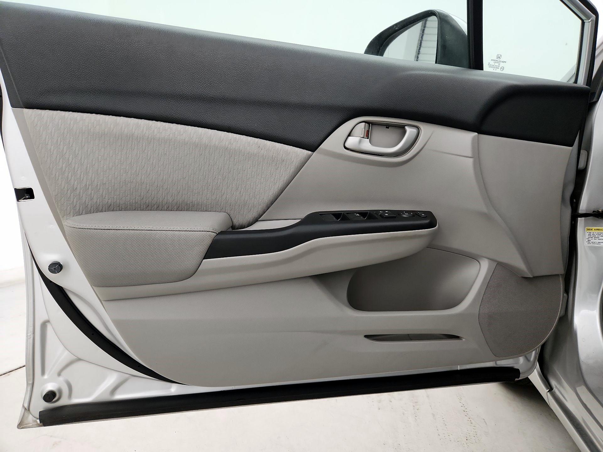 Thumbnail: 2015 Honda Civic - 12