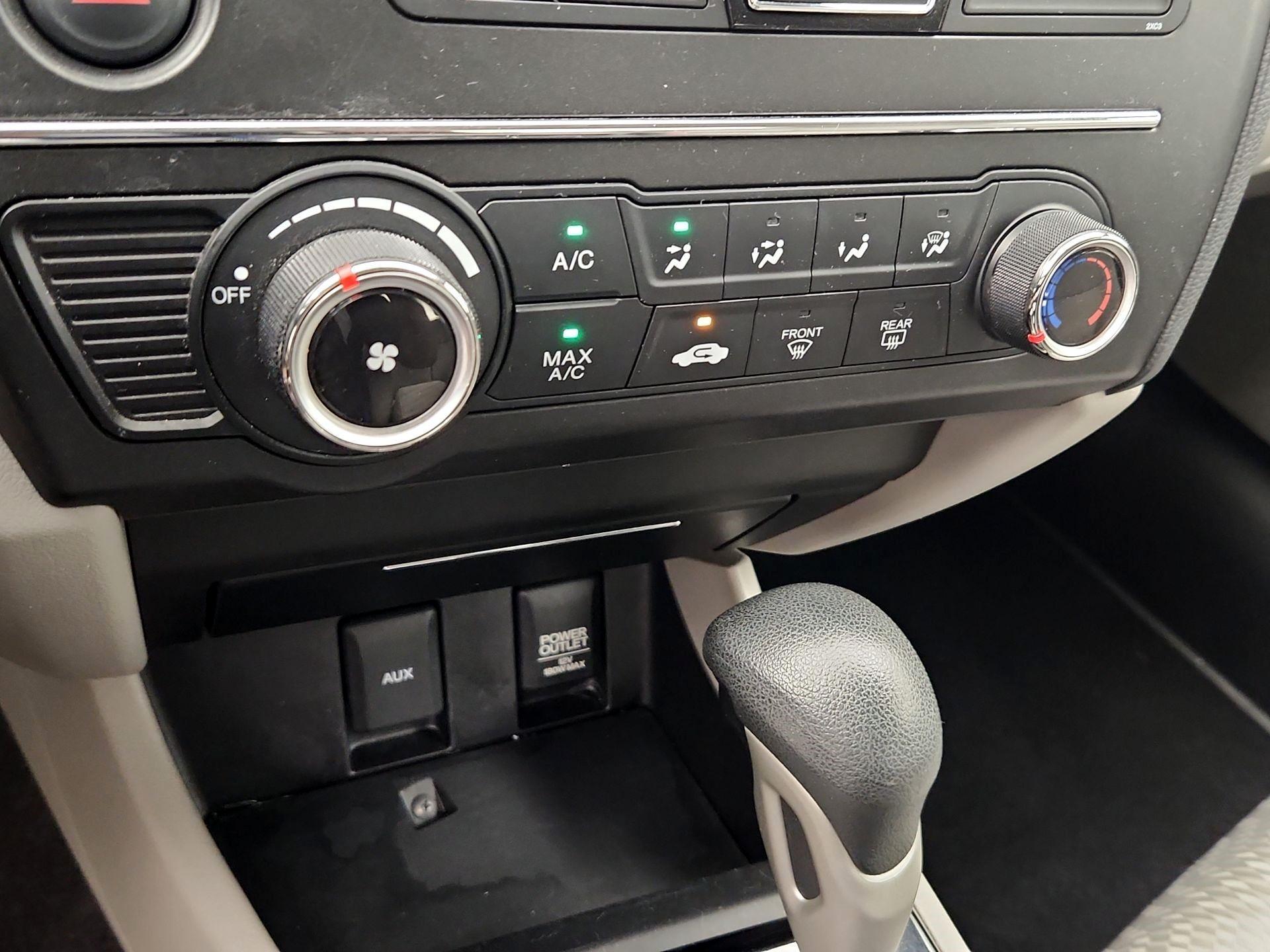 Thumbnail: 2015 Honda Civic - 16