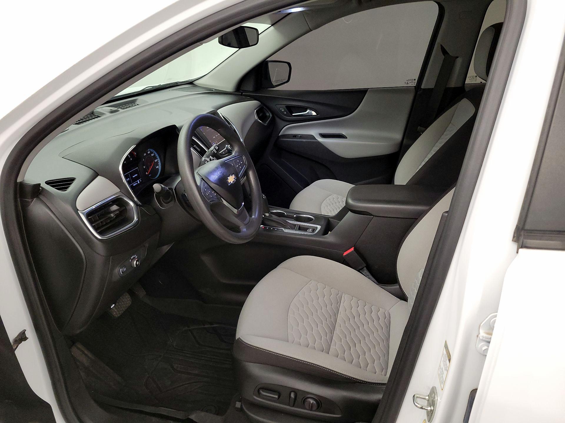 Thumbnail: 2020 Chevrolet Equinox - 11