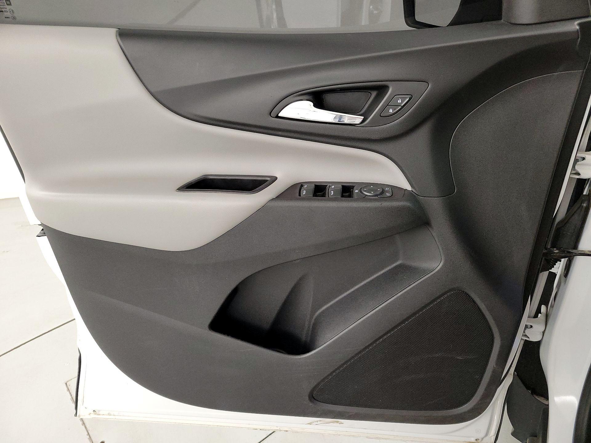 Thumbnail: 2020 Chevrolet Equinox - 12