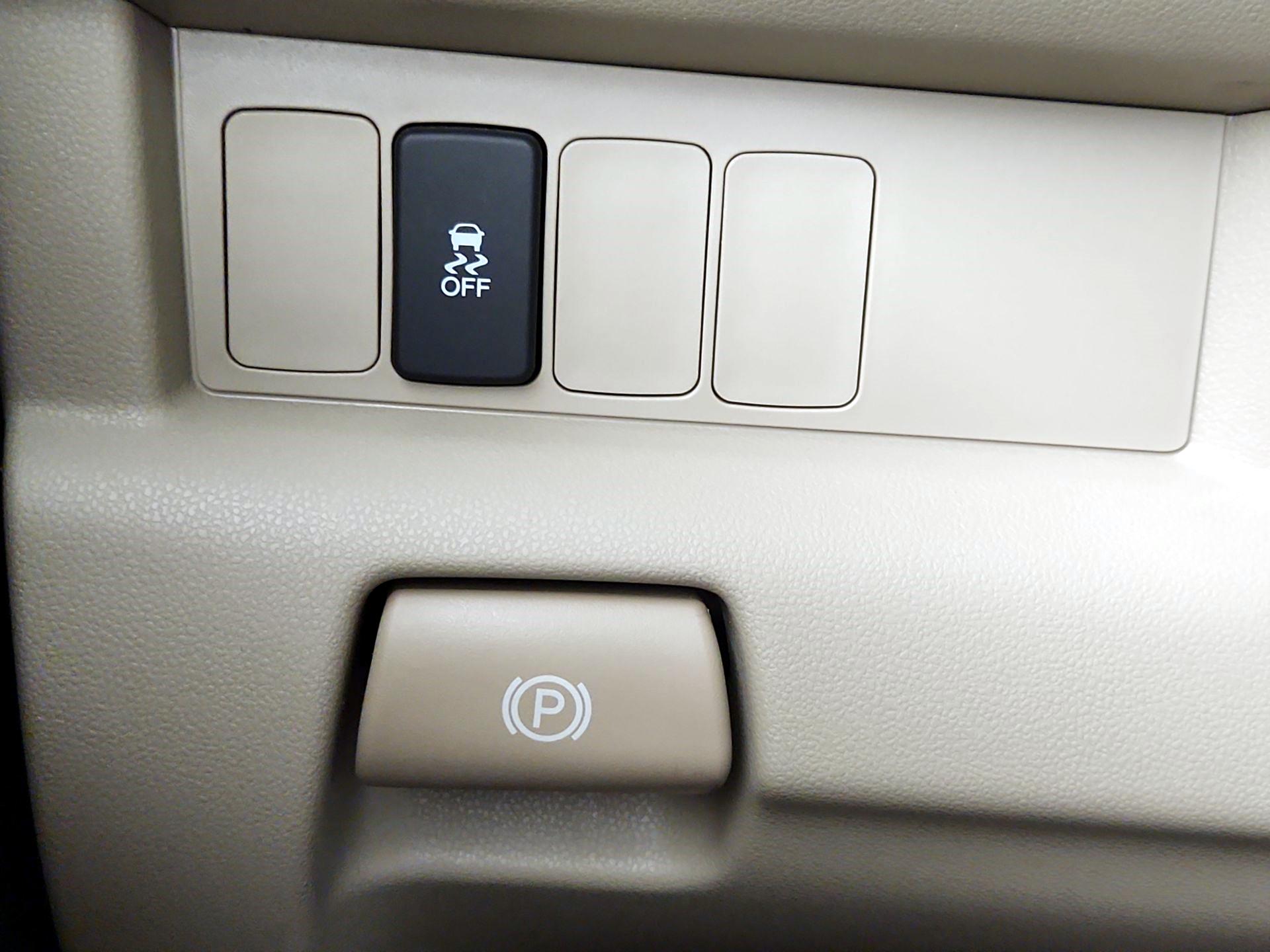 Thumbnail: 2013 Honda Pilot - 13