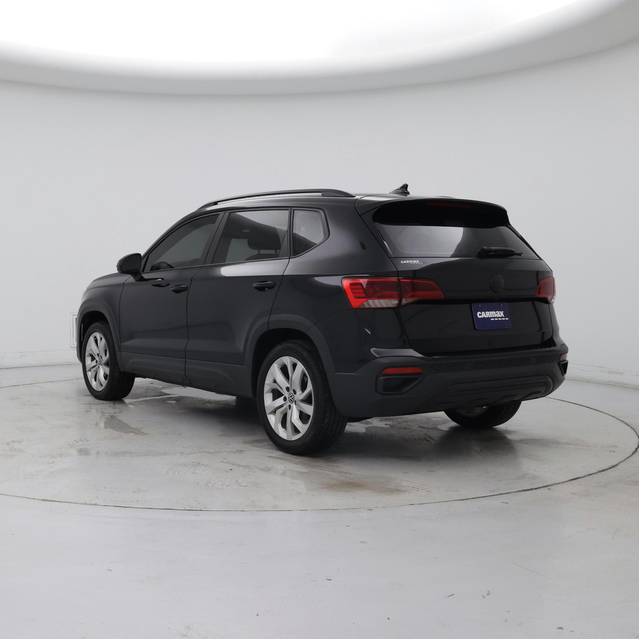 Thumbnail: 2023 Volkswagen Taos - 2