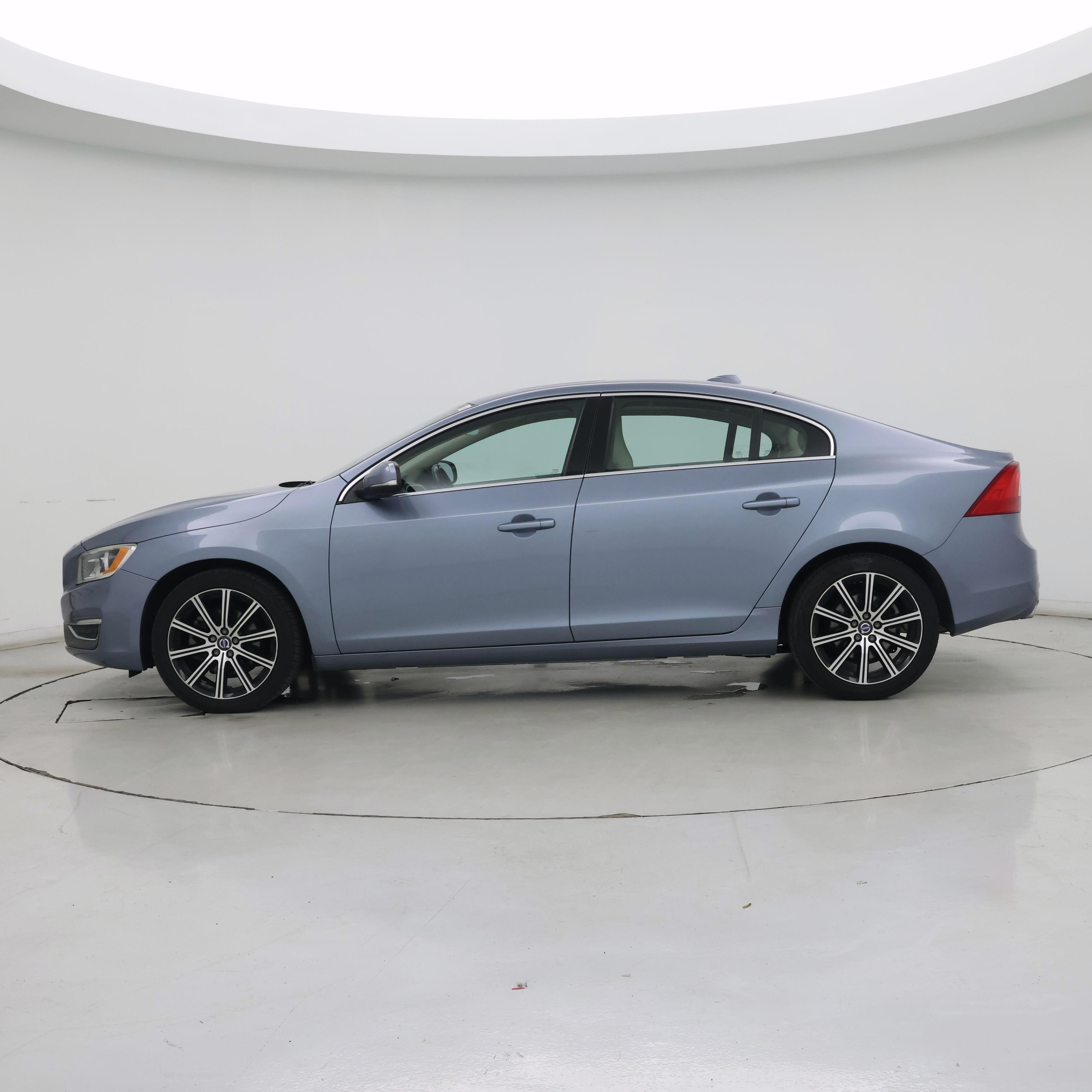 Thumbnail: 2018 Volvo S60 - 3