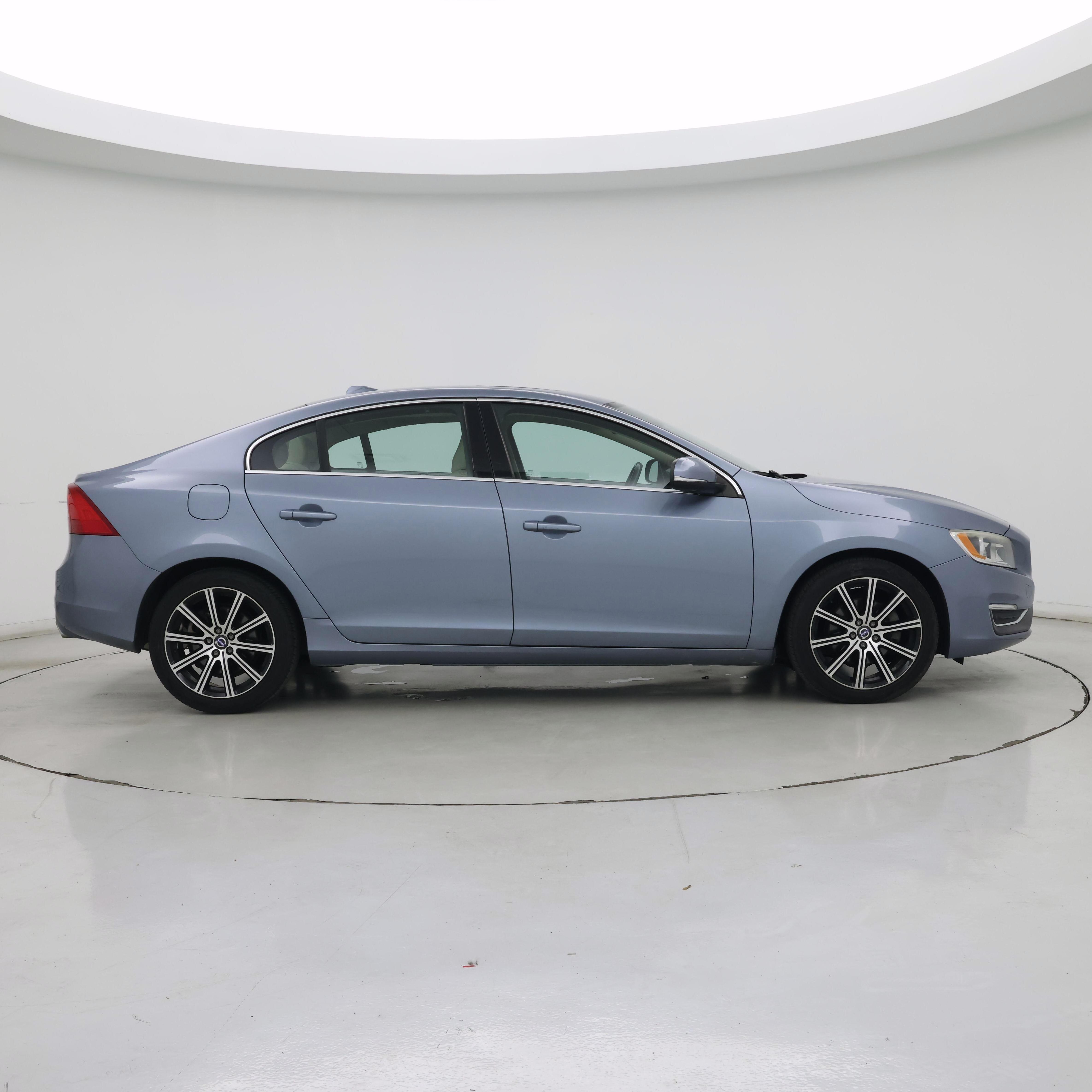 Thumbnail: 2018 Volvo S60 - 7