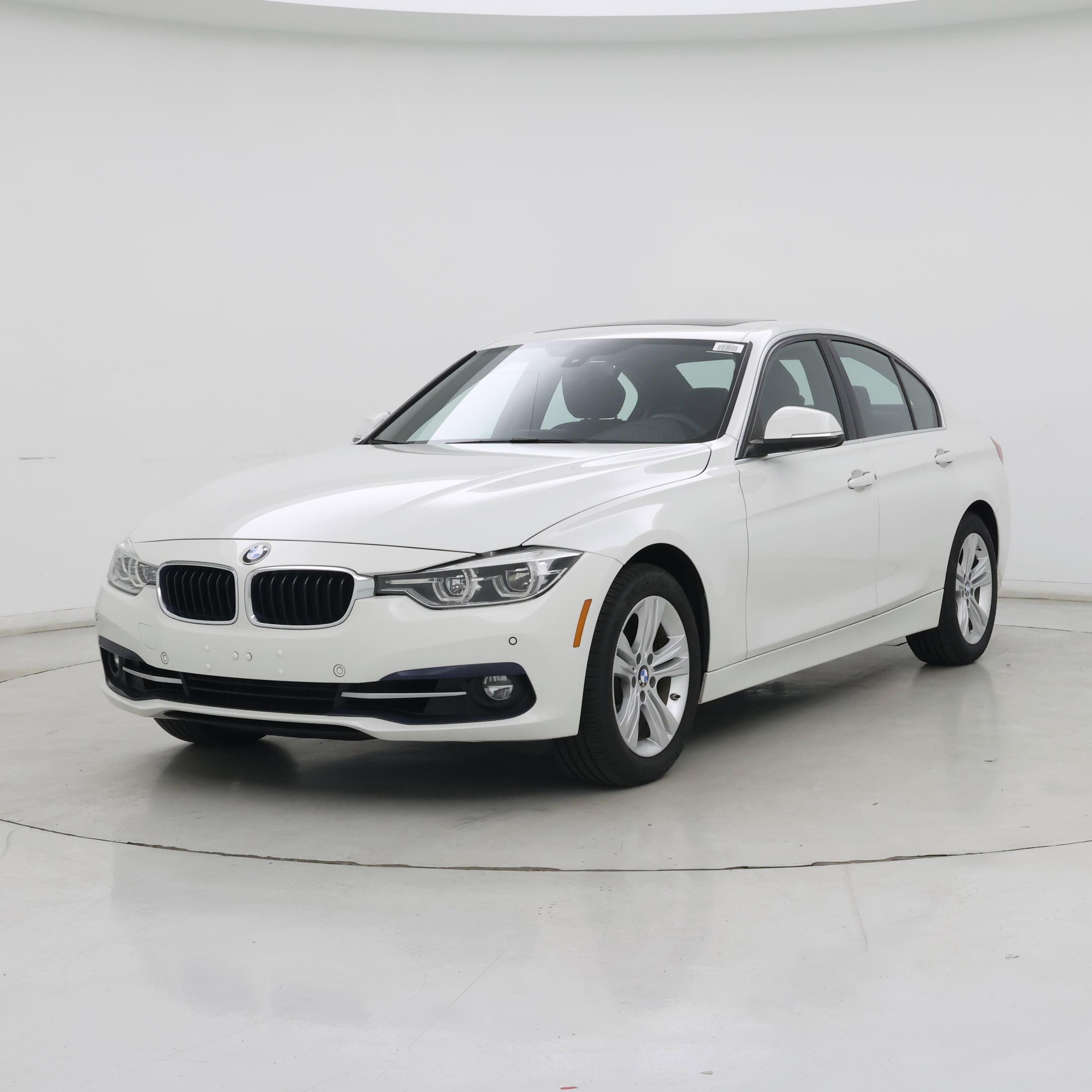 Thumbnail: 2017 BMW 3 Series - 4