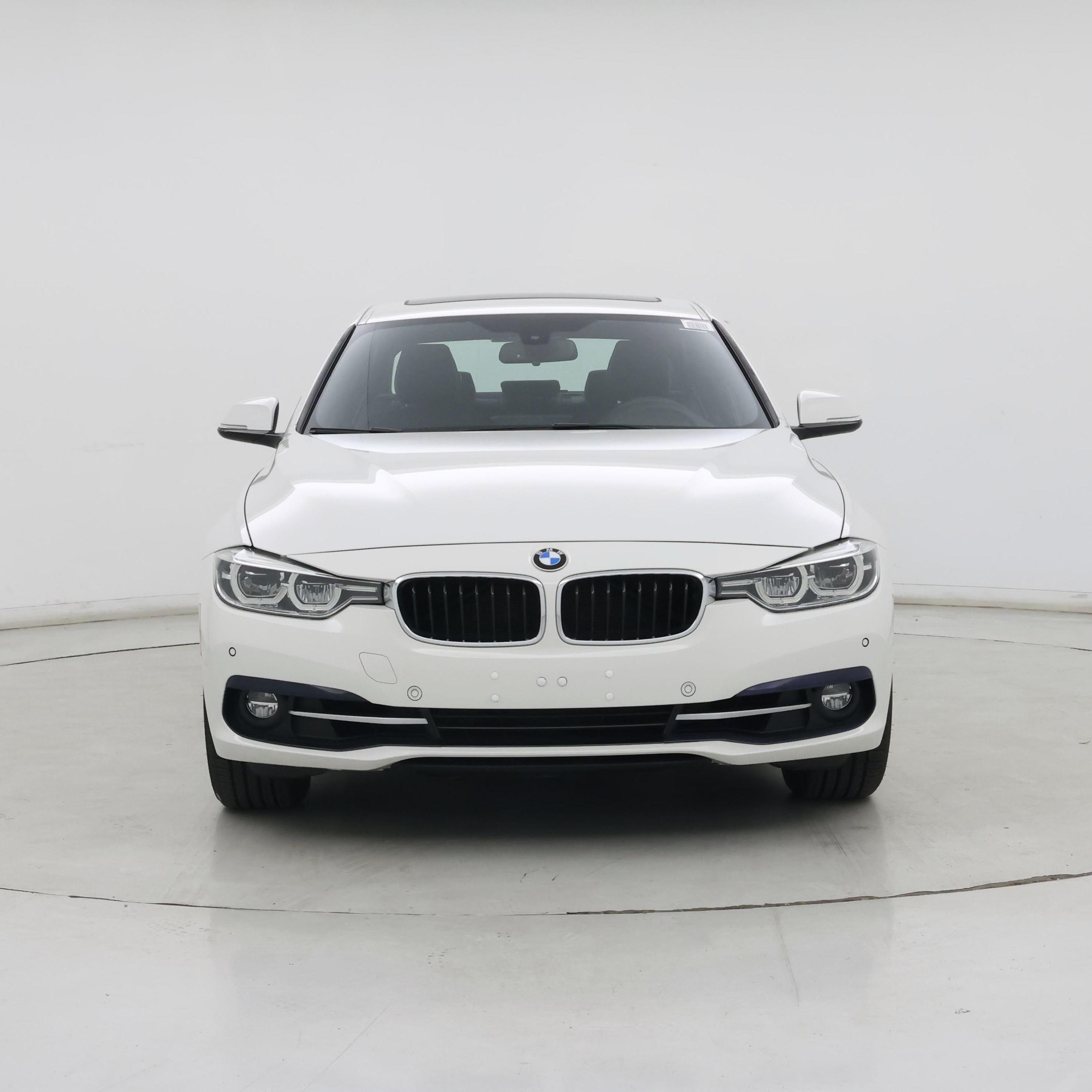 Thumbnail: 2017 BMW 3 Series - 5