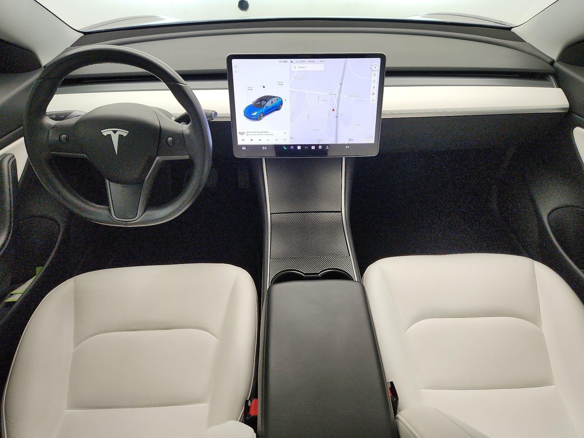 Thumbnail: 2018 Tesla Model 3 - 9