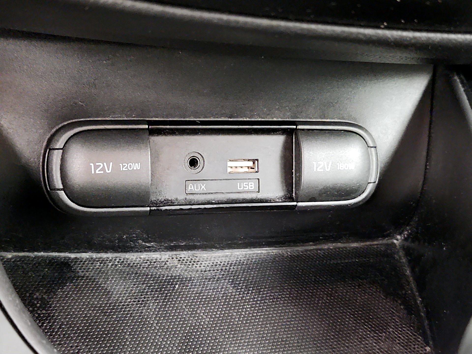 Thumbnail: 2017 Kia Soul - 18