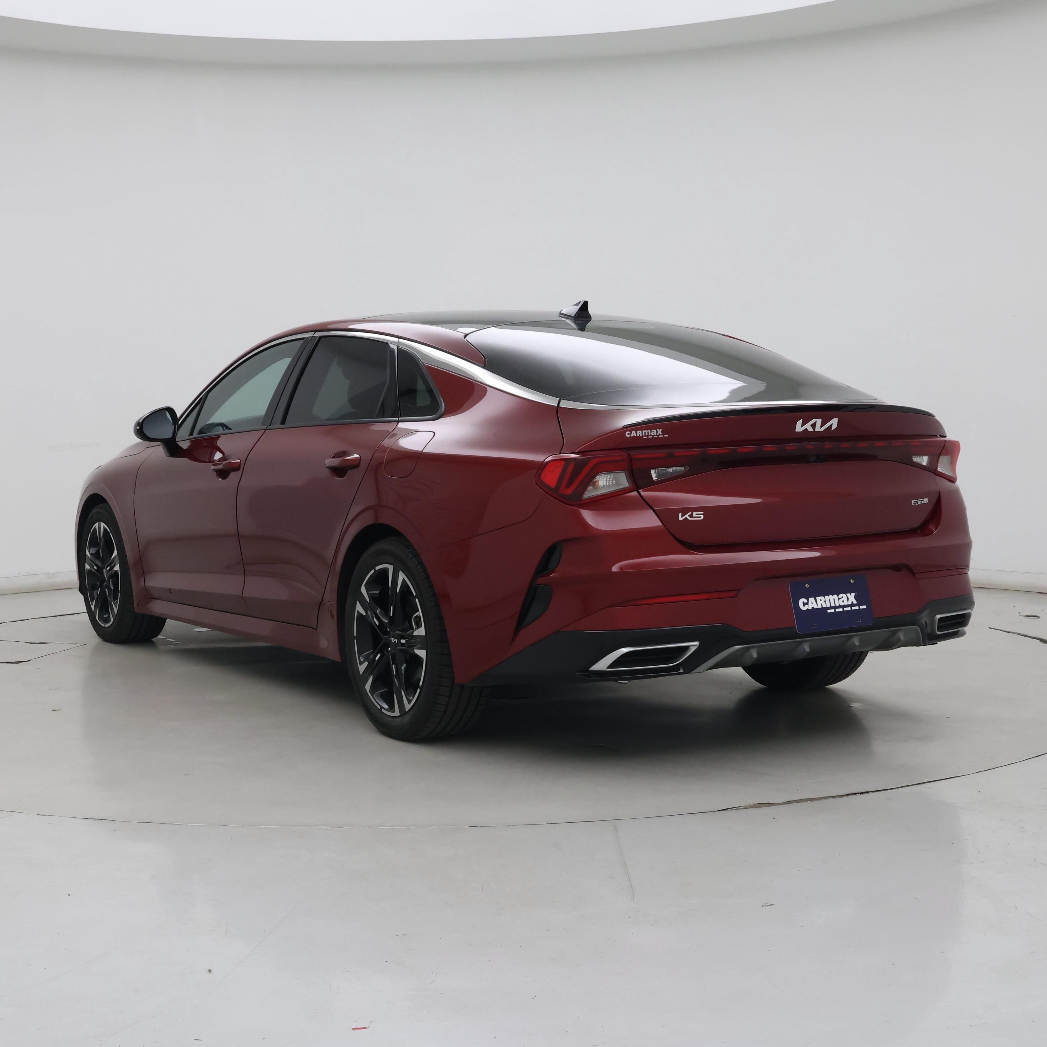 Thumbnail: 2023 Kia K5 - 2