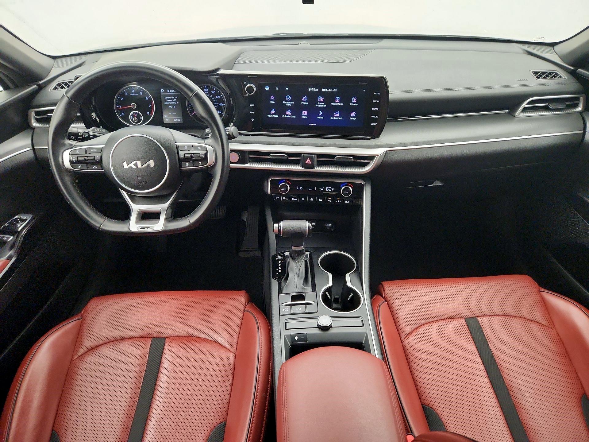 Thumbnail: 2023 Kia K5 - 9