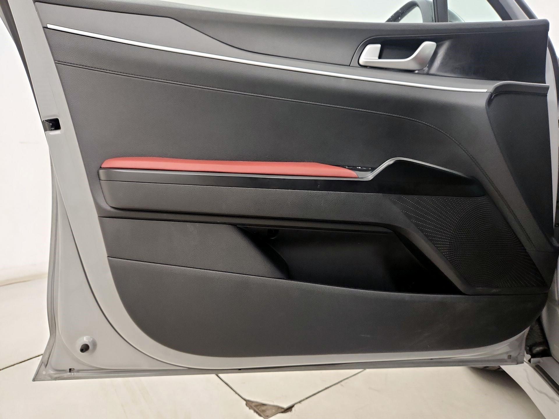 Thumbnail: 2023 Kia K5 - 12
