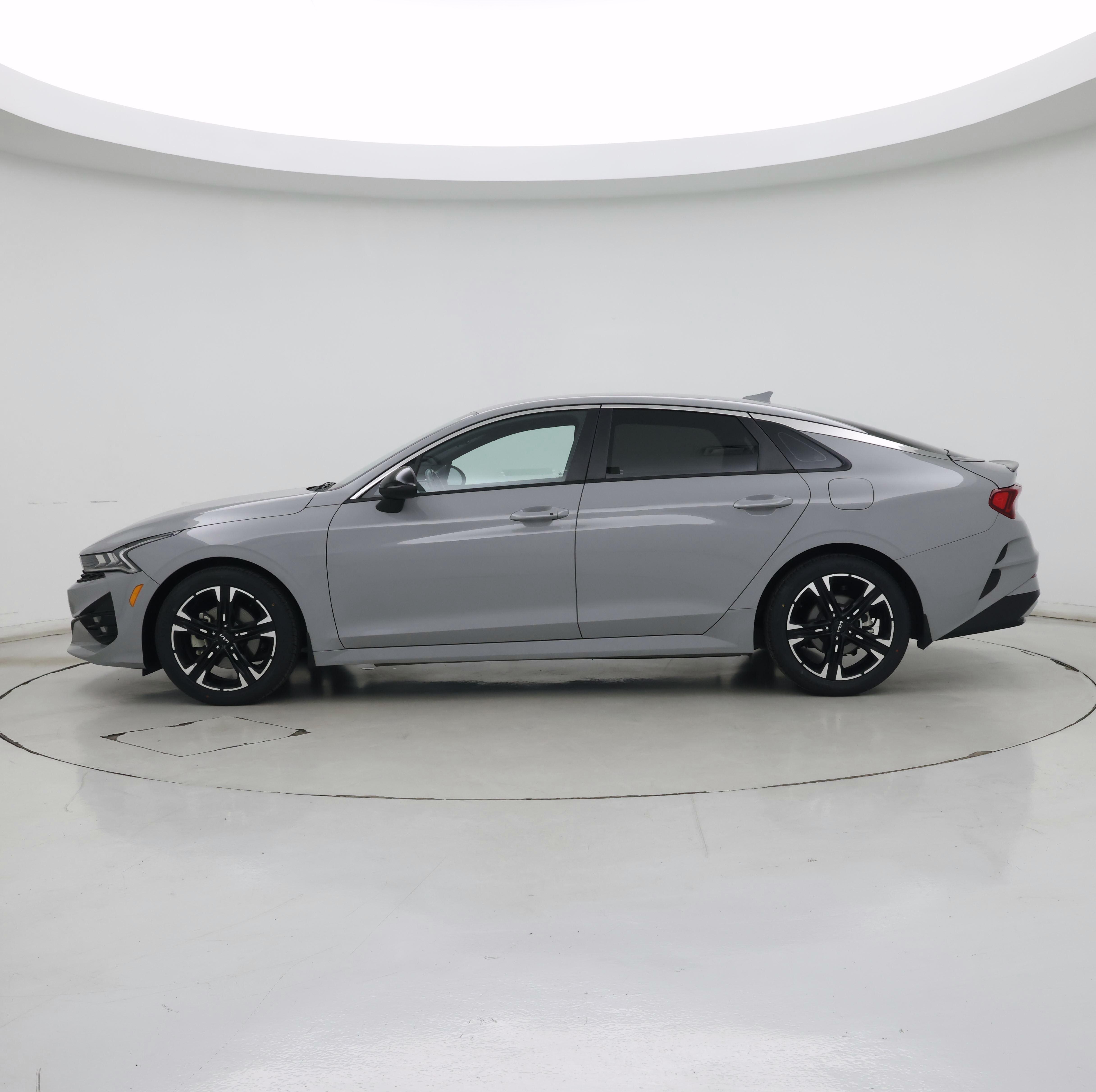 Thumbnail: 2023 Kia K5 - 3