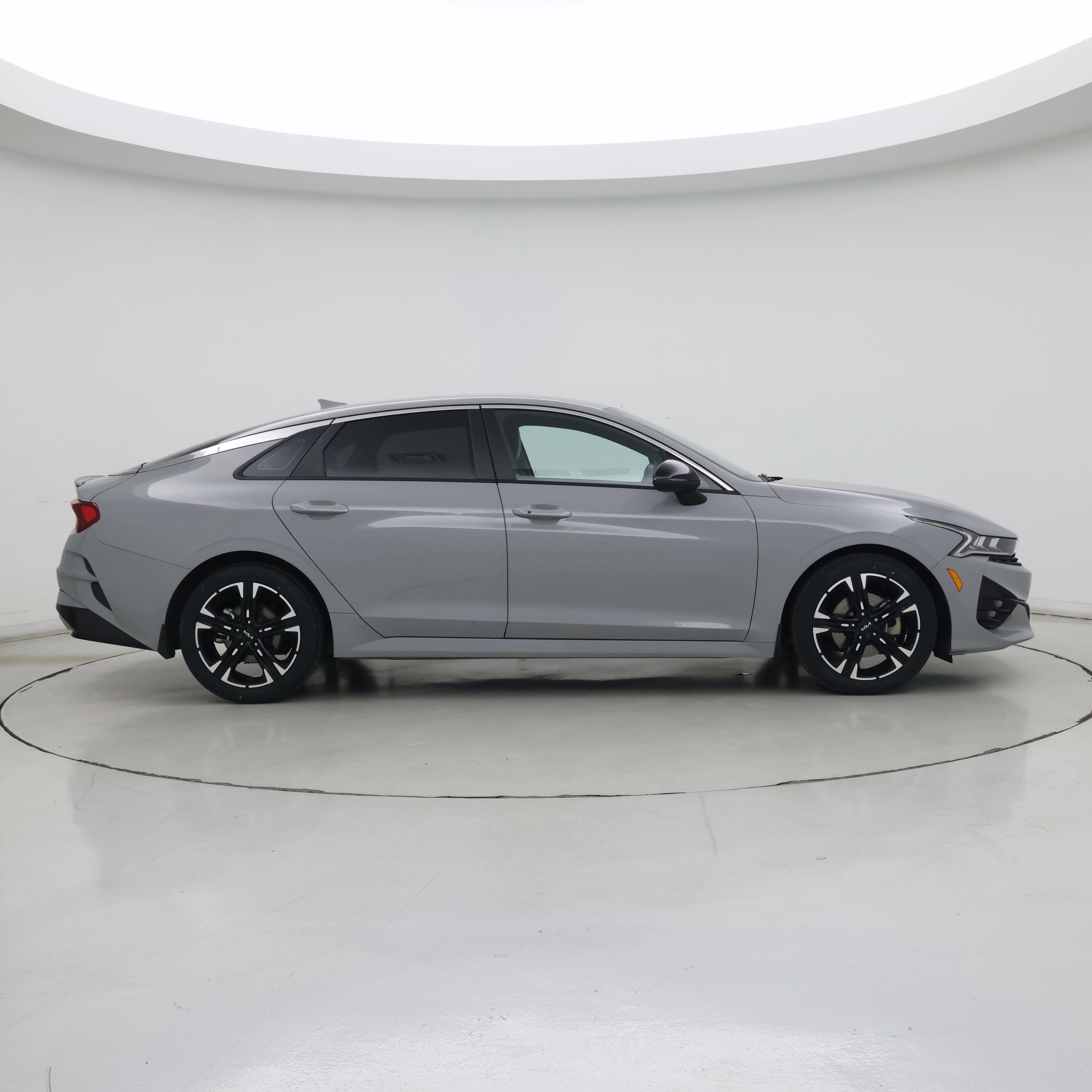 Thumbnail: 2023 Kia K5 - 7