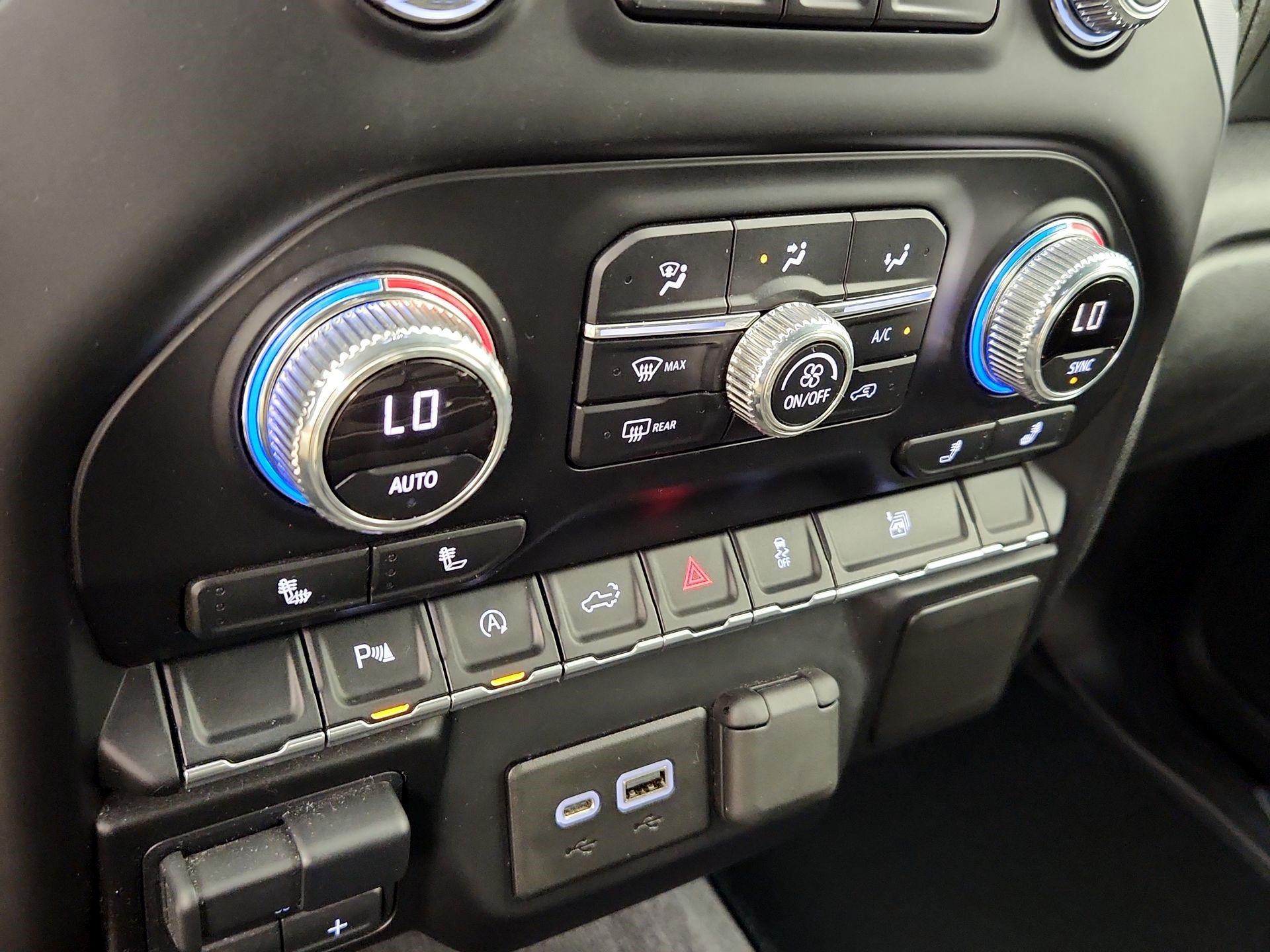 Thumbnail: 2020 GMC Sierra 1500 - 16
