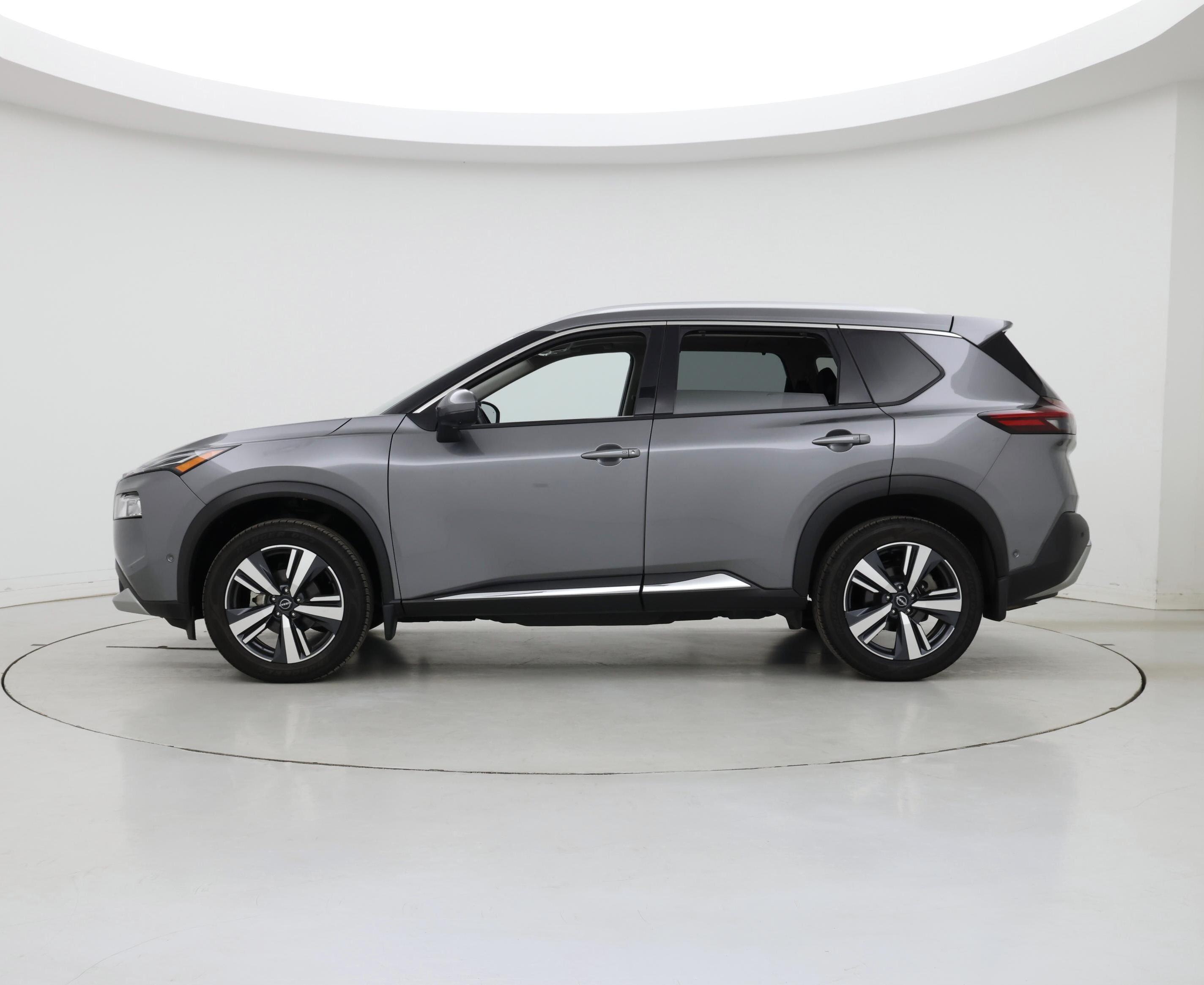 Thumbnail: 2023 Nissan Rogue - 3