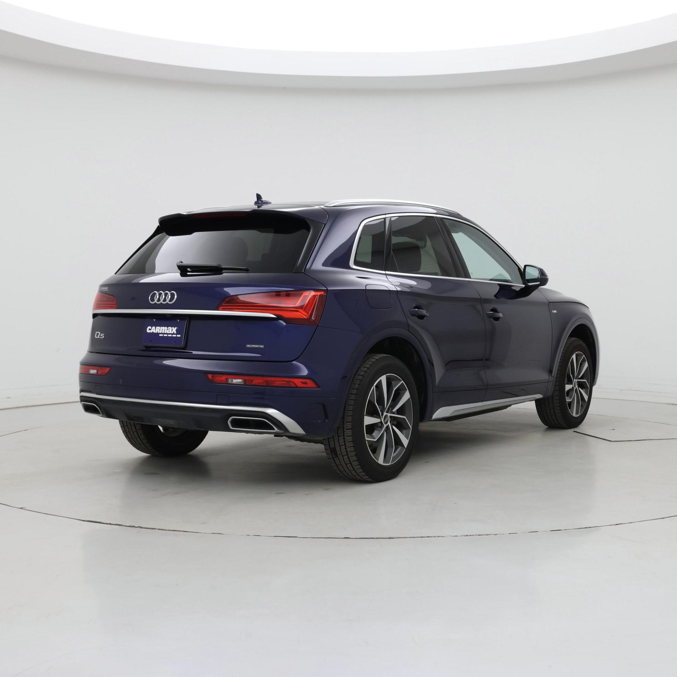 Thumbnail: 2023 Audi Q5 - 8