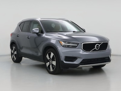 Gray 2019 Volvo XC40 T5 Momentum