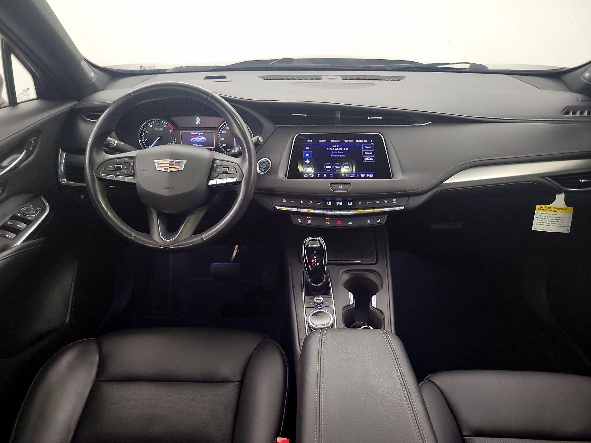 Thumbnail: 2023 Cadillac XT4 - 9