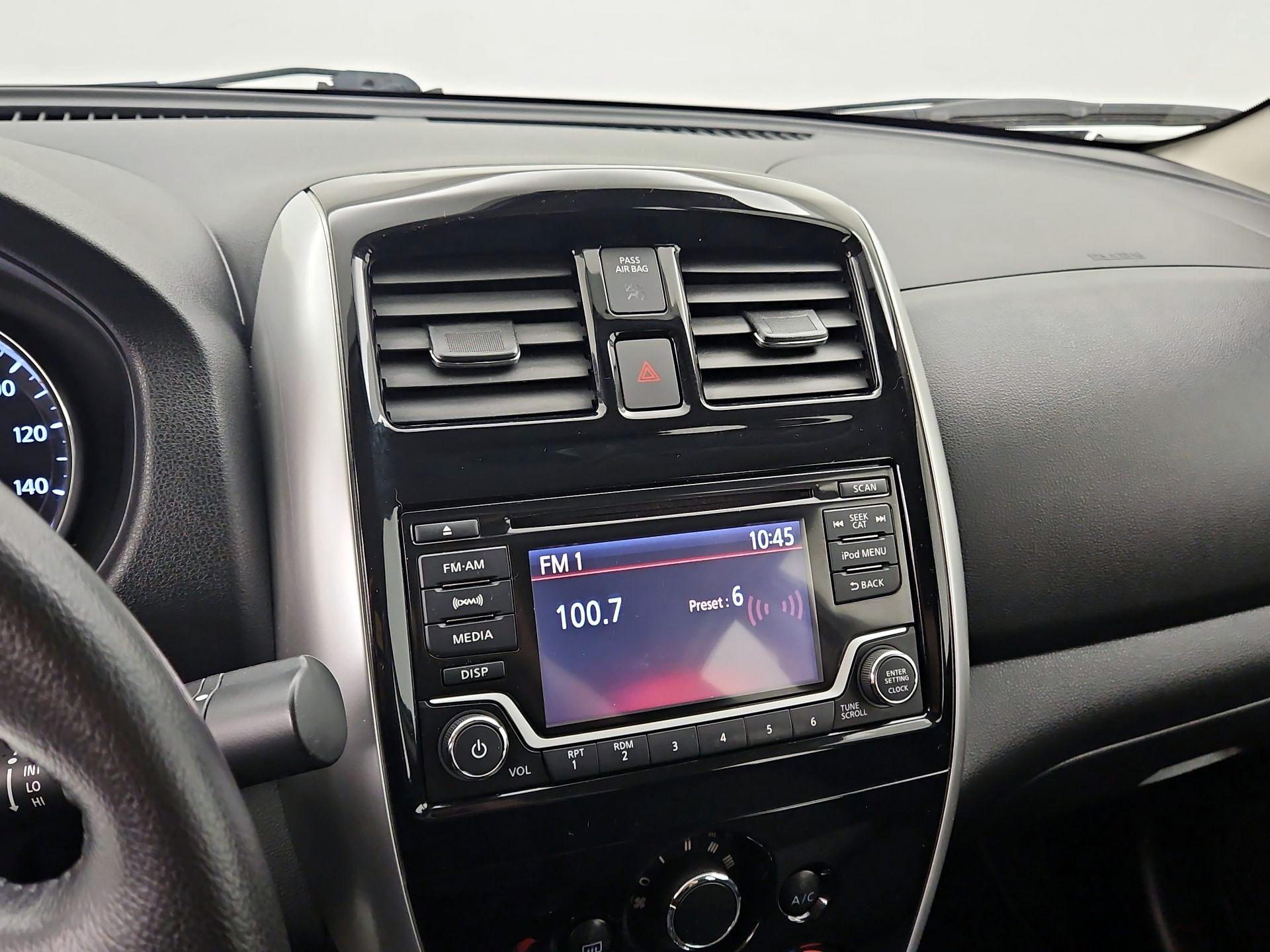 Thumbnail: 2018 Nissan Versa - 15