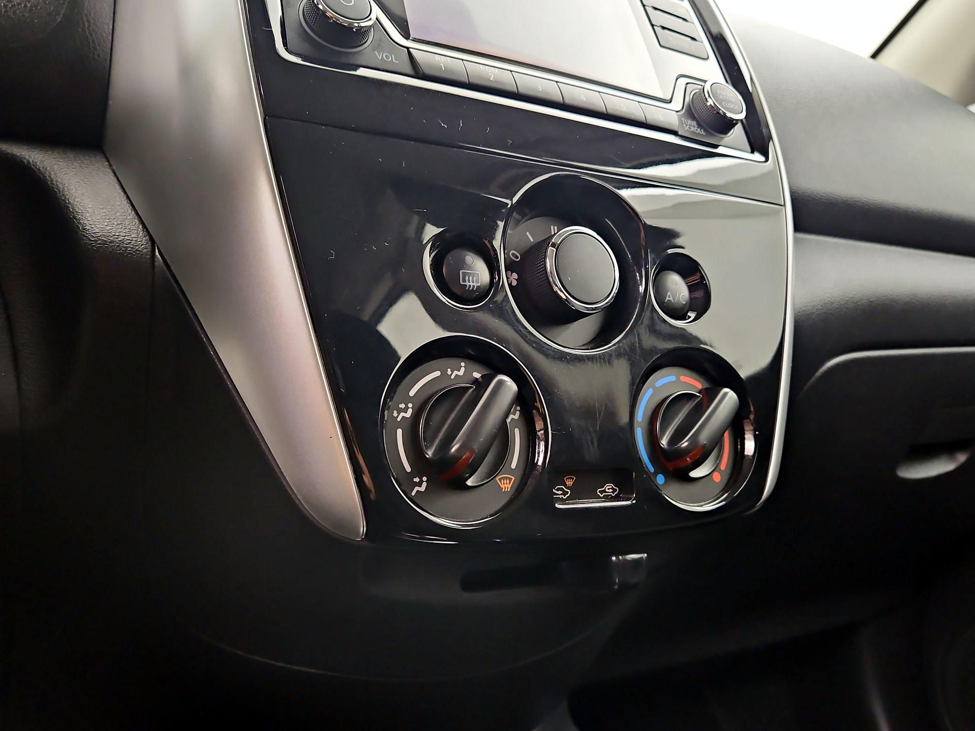 Thumbnail: 2018 Nissan Versa - 16