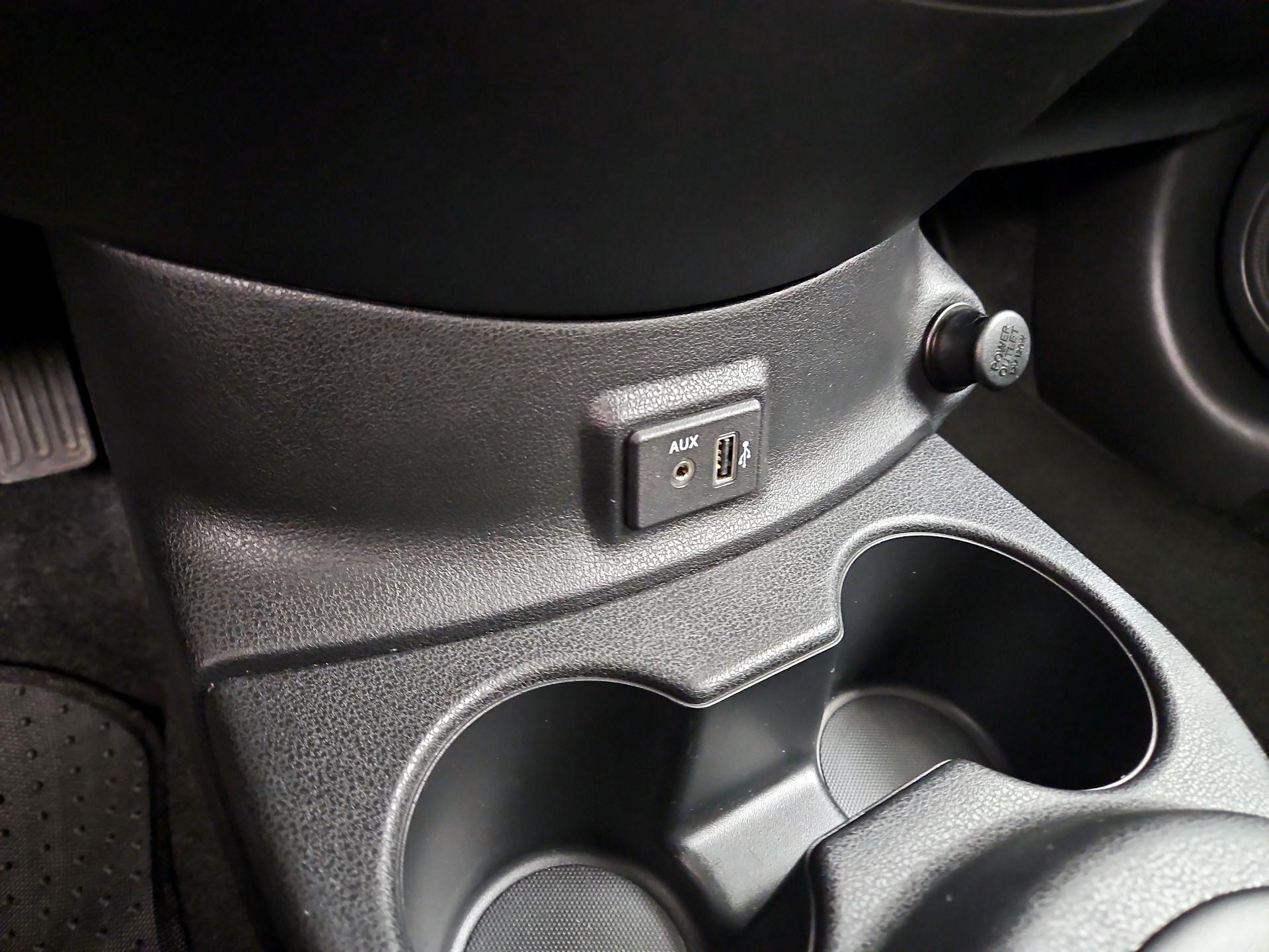 Thumbnail: 2018 Nissan Versa - 18
