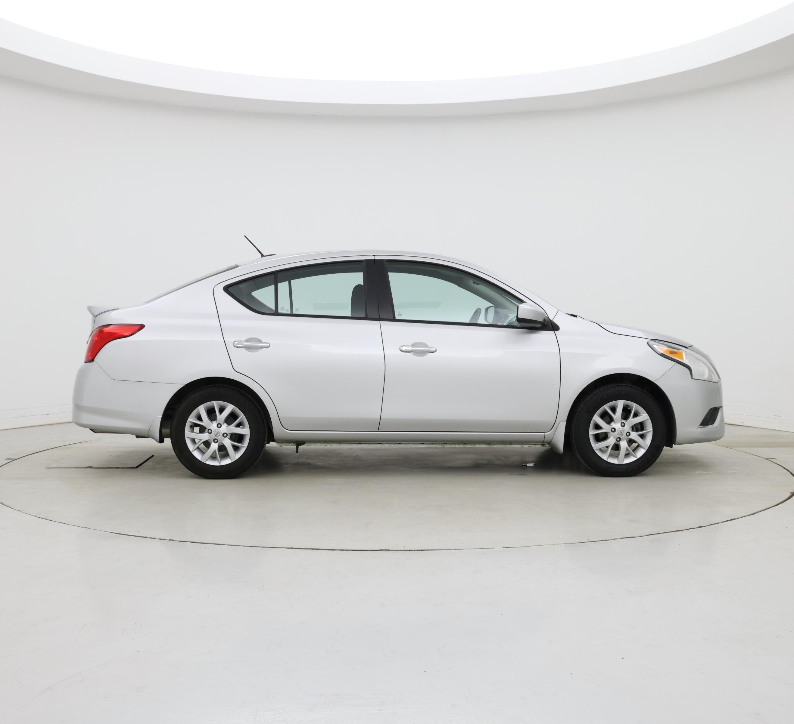 Thumbnail: 2018 Nissan Versa - 7