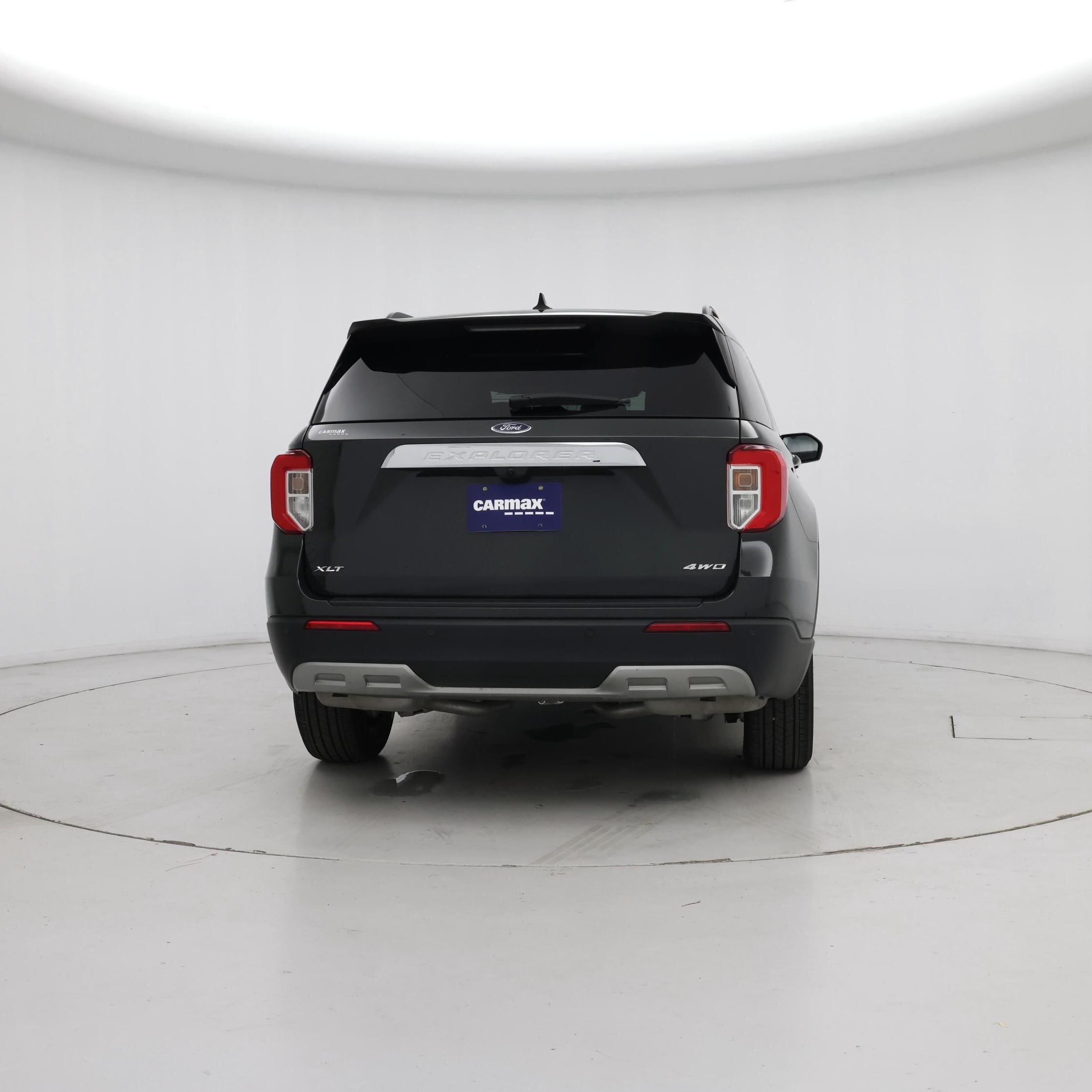 Thumbnail: 2022 Ford Explorer - 6