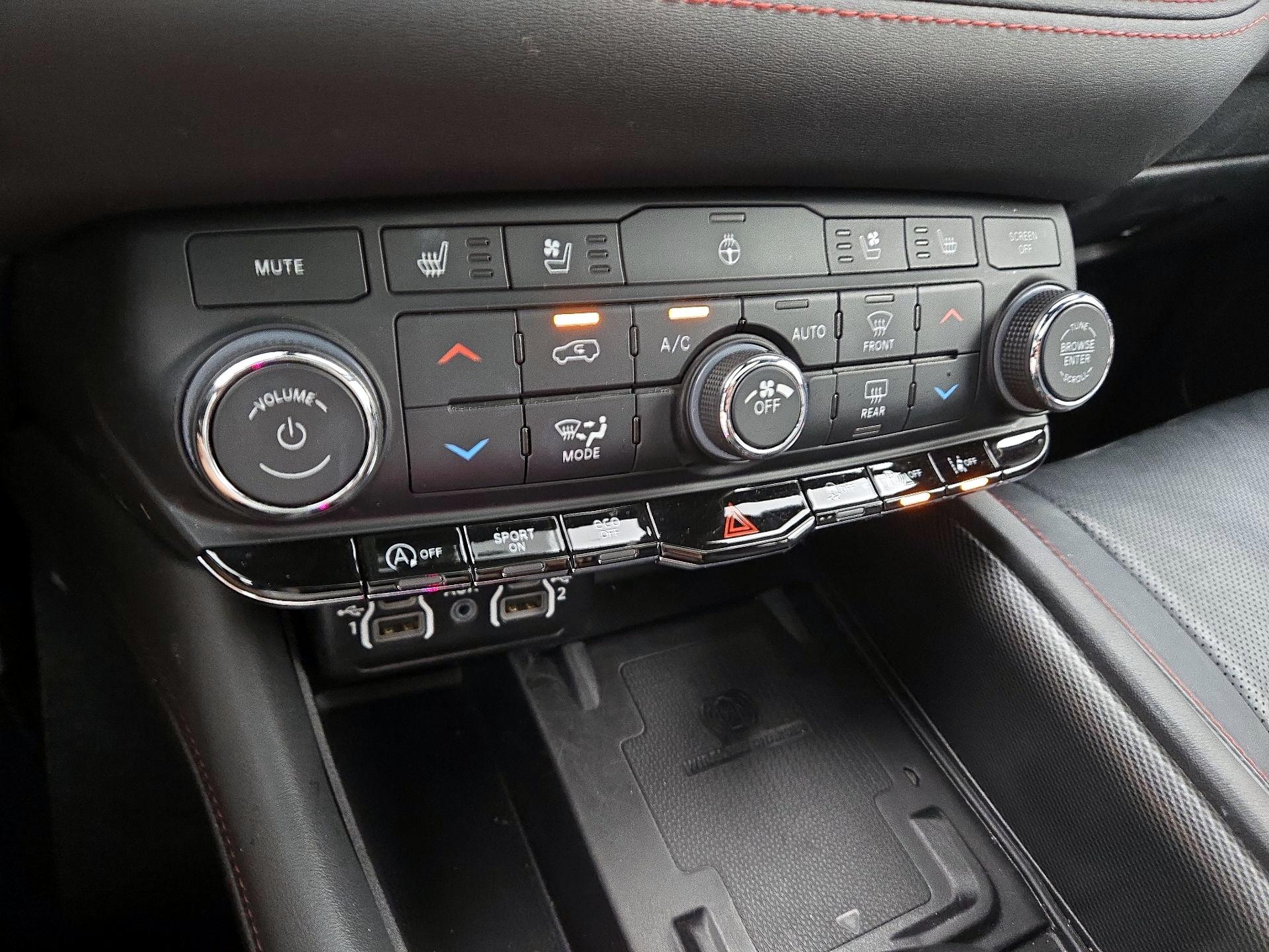 Thumbnail: 2023 Dodge Durango - 17