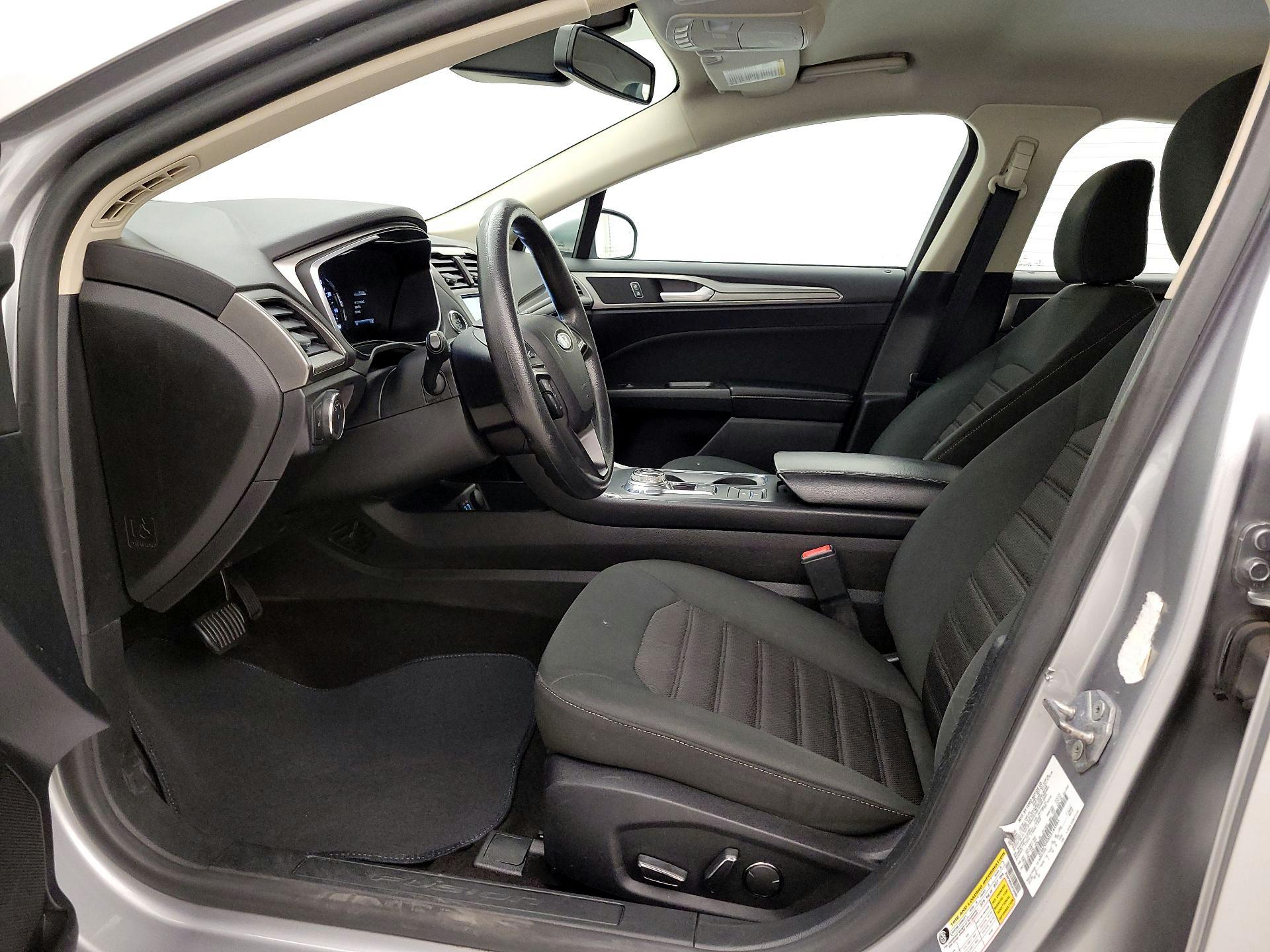 Thumbnail: 2020 Ford Fusion - 11