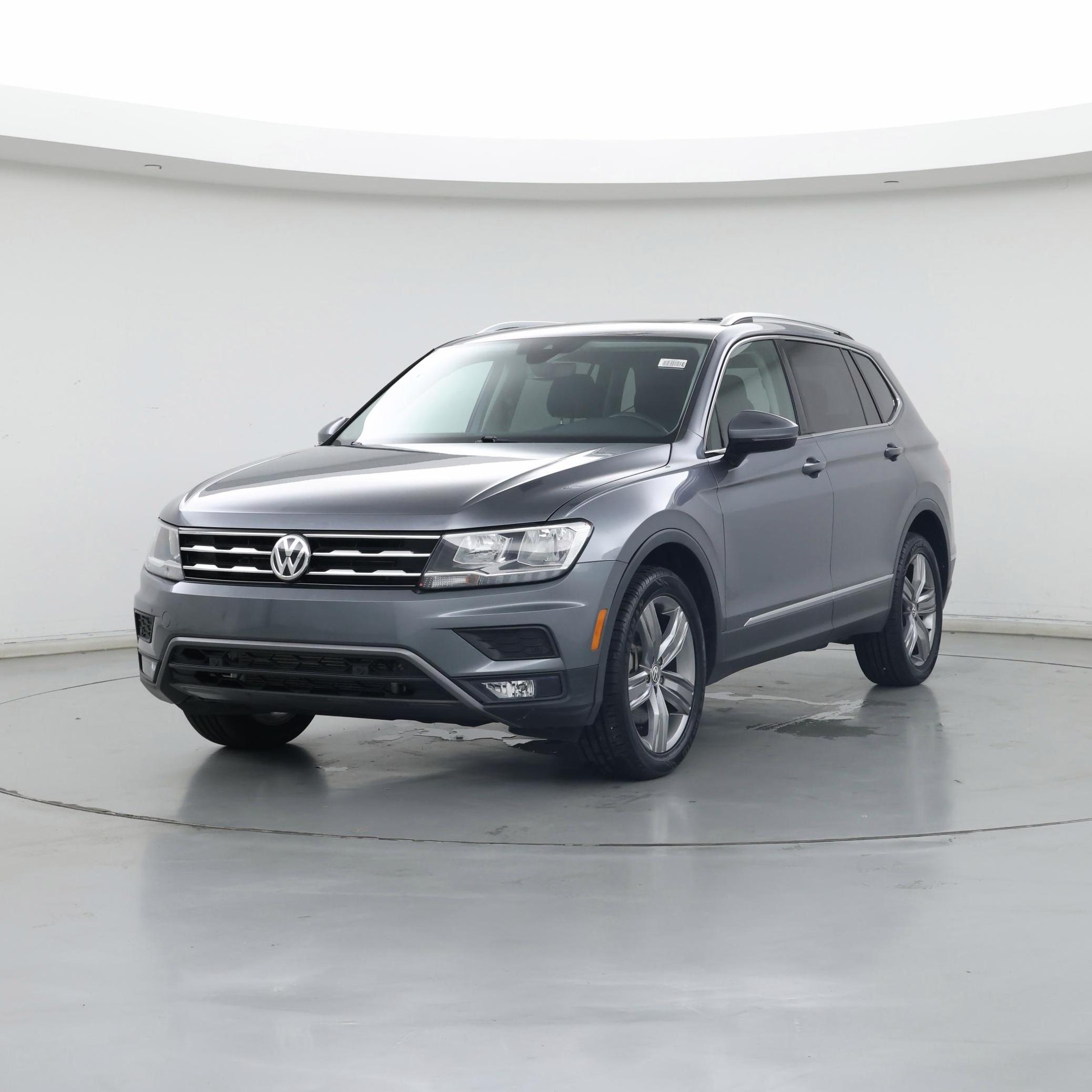 Thumbnail: 2021 Volkswagen Tiguan - 4