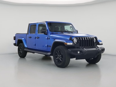 Blue 2022 Jeep Gladiator Altitude