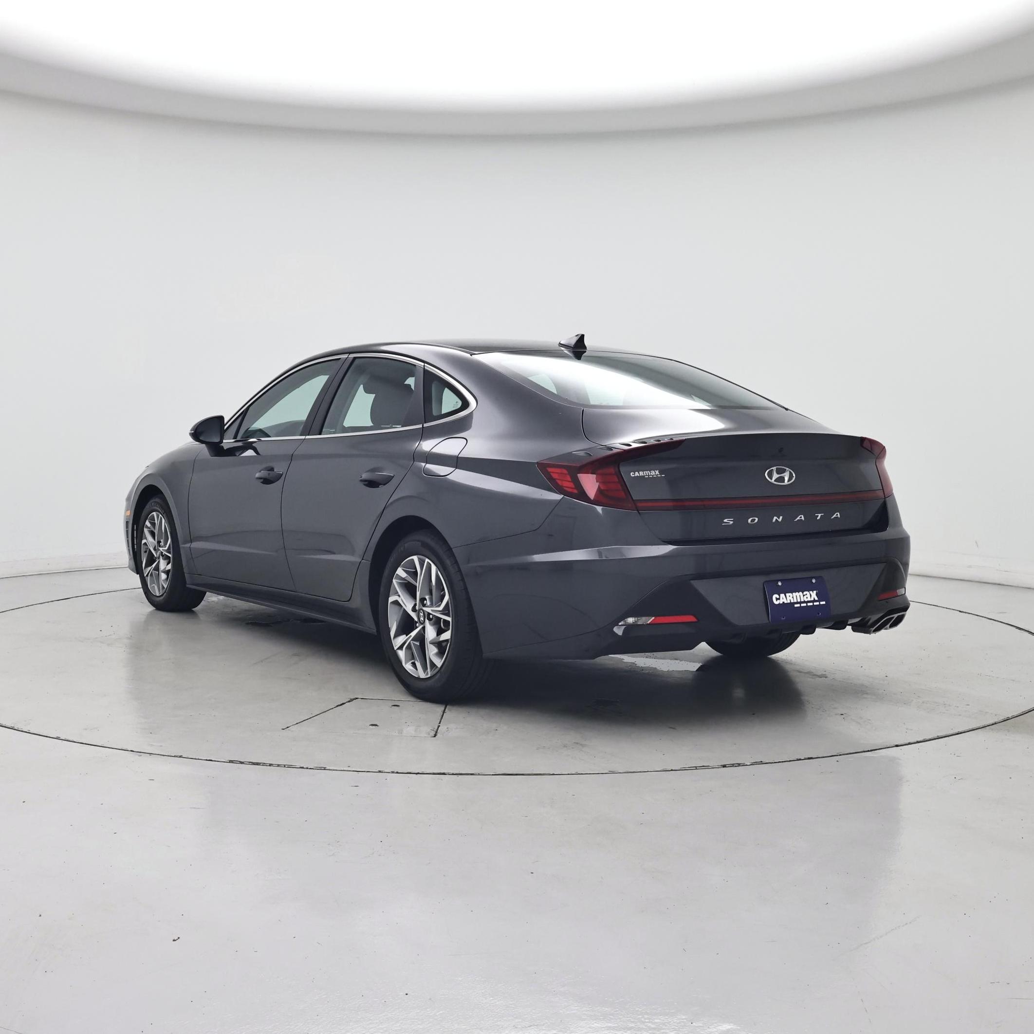 Thumbnail: 2023 Hyundai Sonata - 2