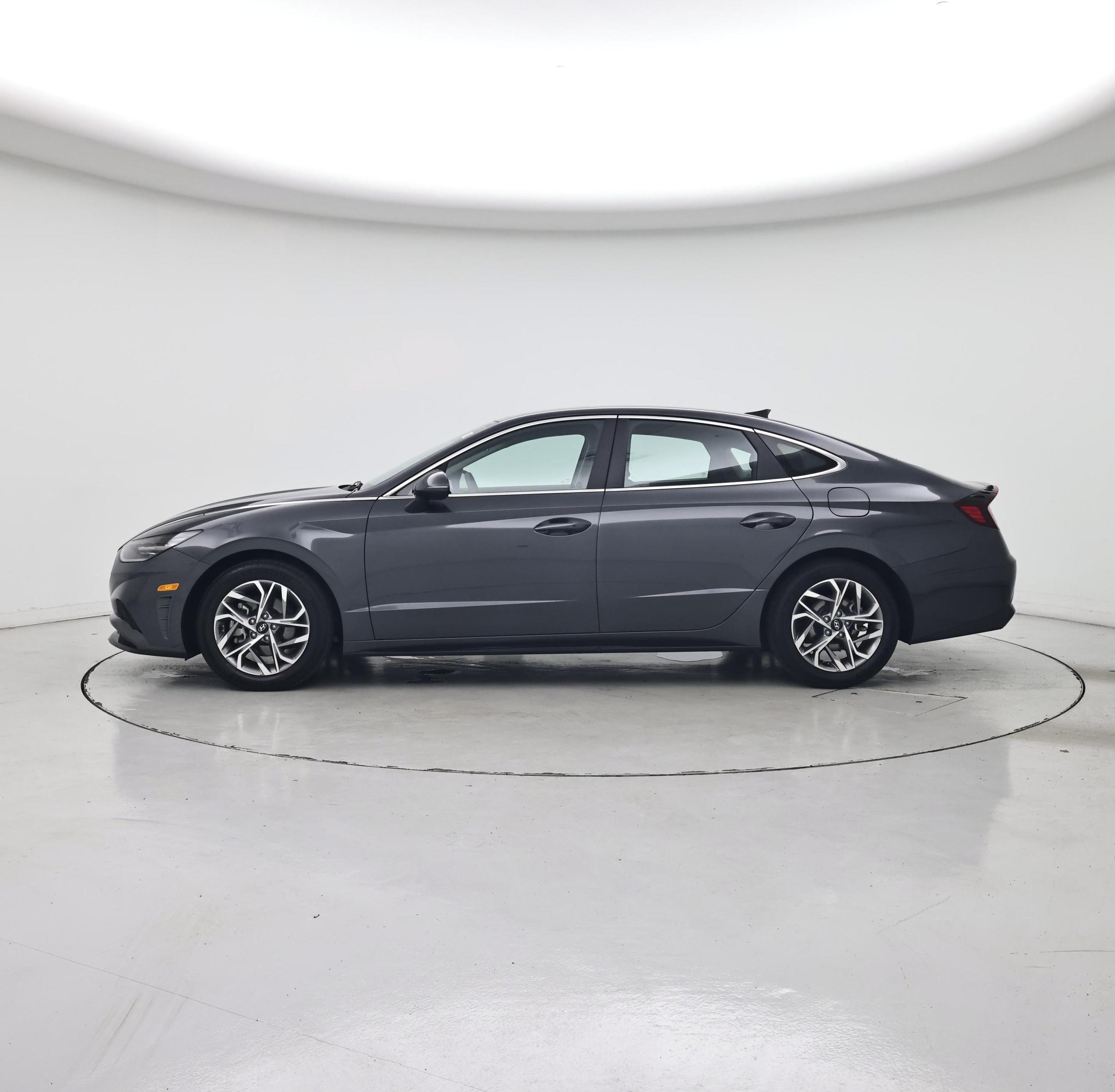 Thumbnail: 2023 Hyundai Sonata - 3