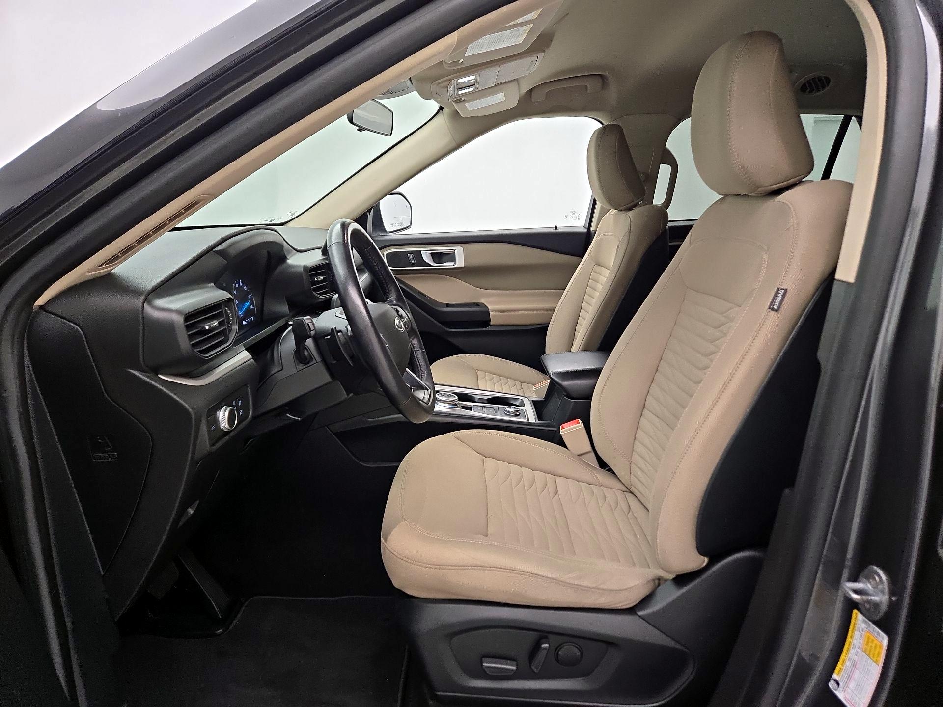 Thumbnail: 2020 Ford Explorer - 11