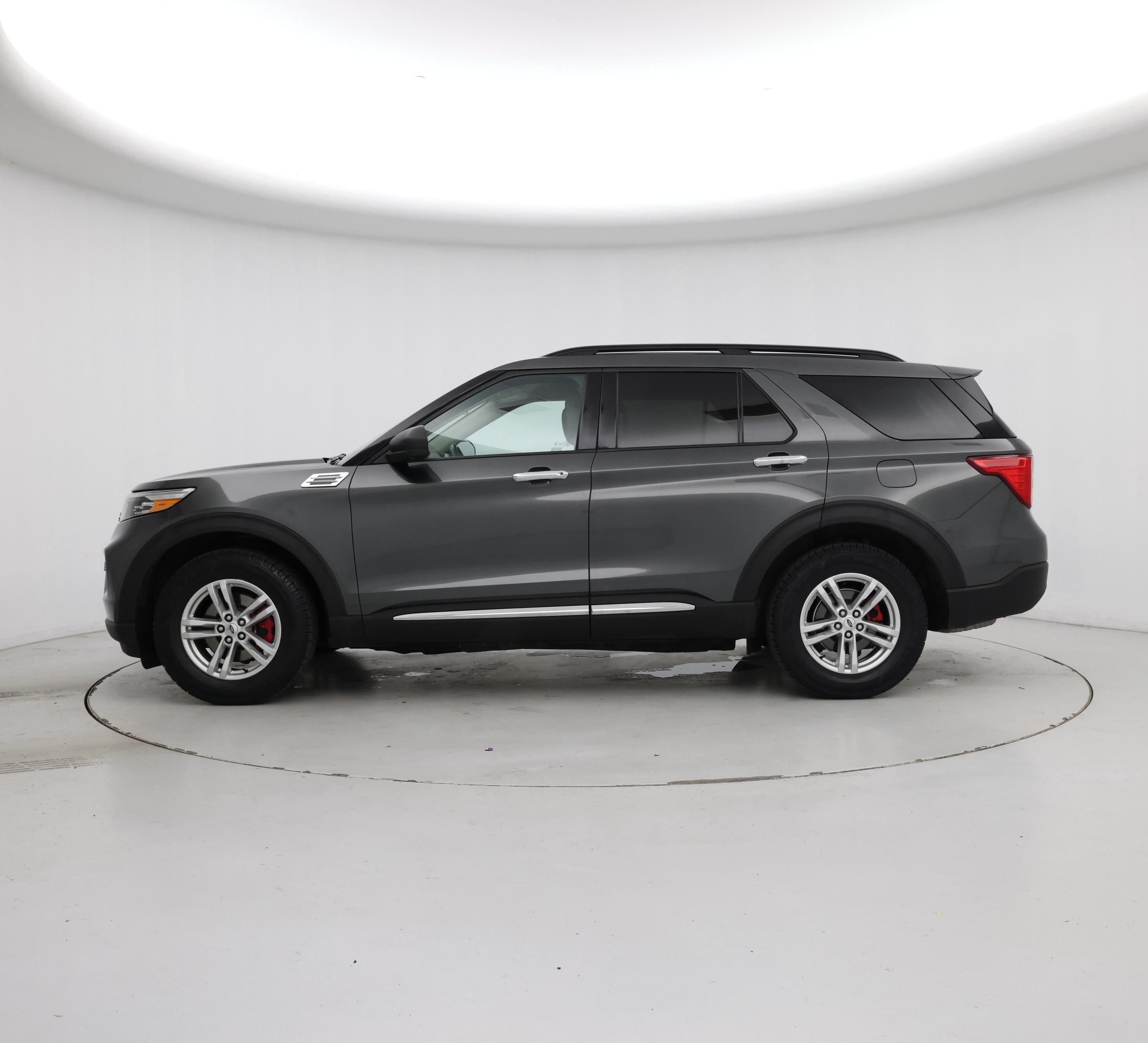 Thumbnail: 2020 Ford Explorer - 3
