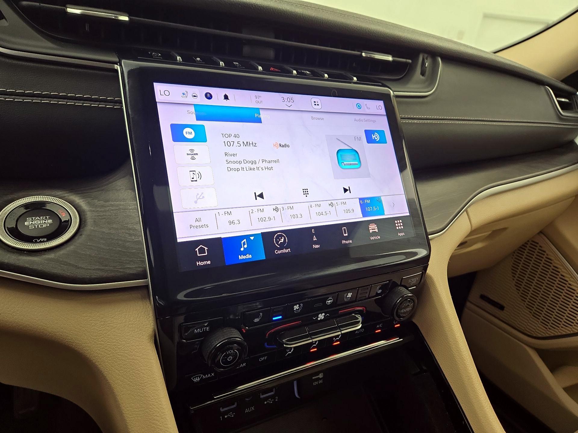 Thumbnail: 2021 Jeep Grand Cherokee L - 16