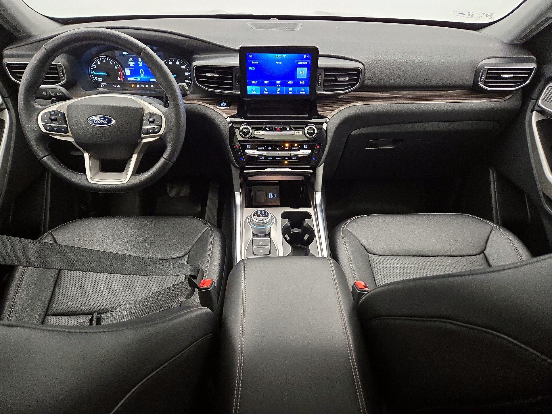 Thumbnail: 2021 Ford Explorer - 9