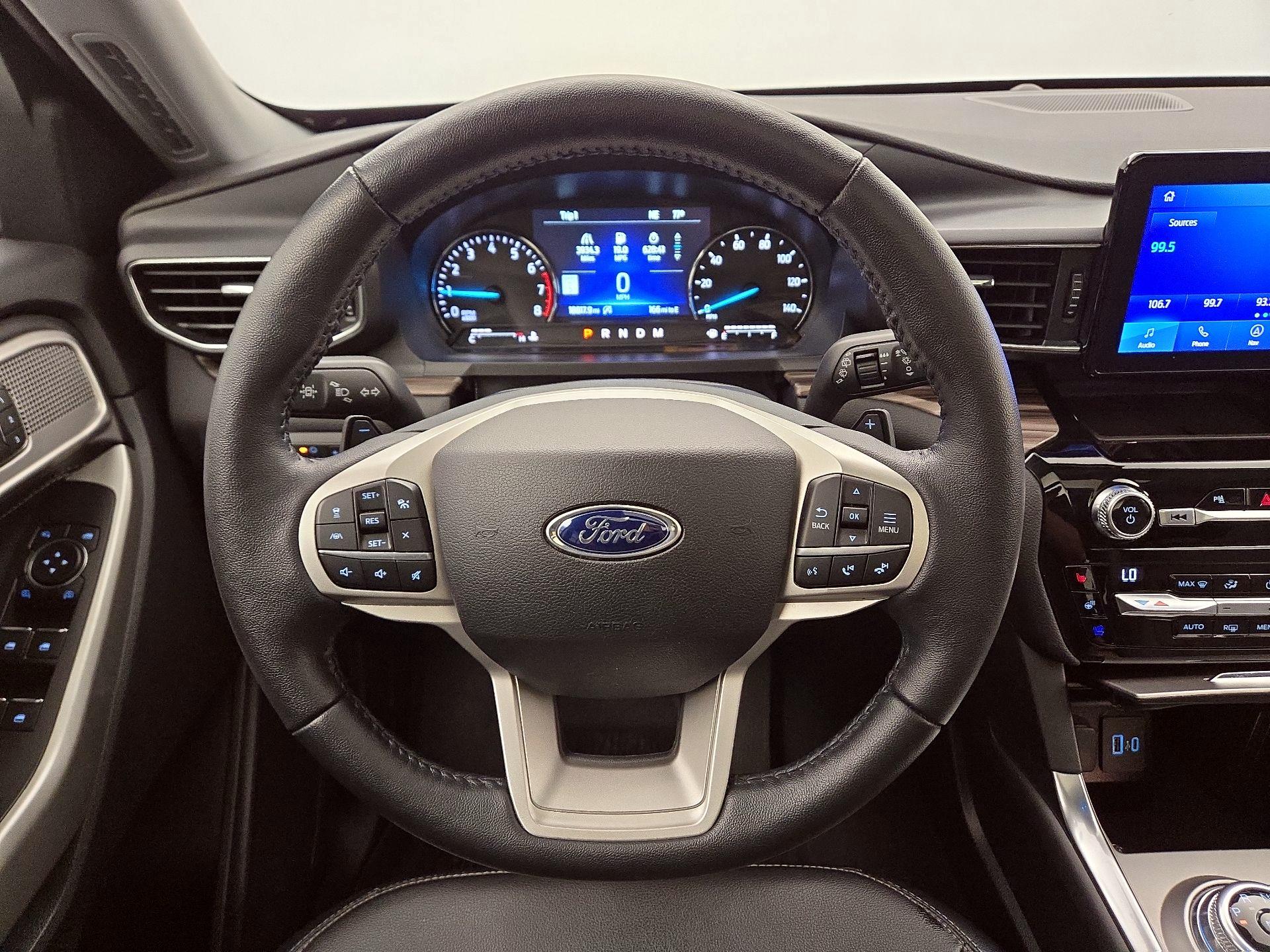 Thumbnail: 2021 Ford Explorer - 10