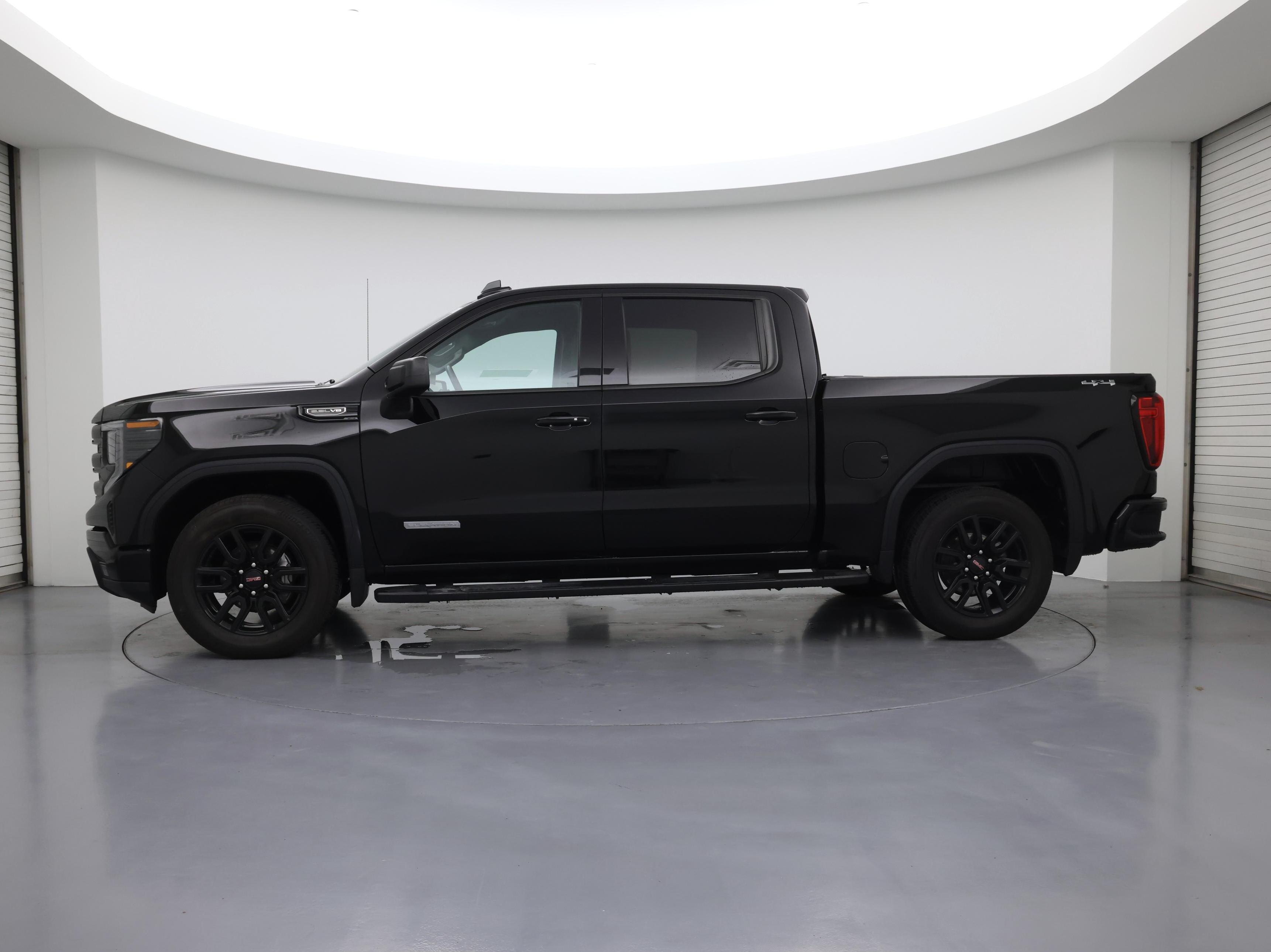 Thumbnail: 2023 GMC Sierra 1500 - 3