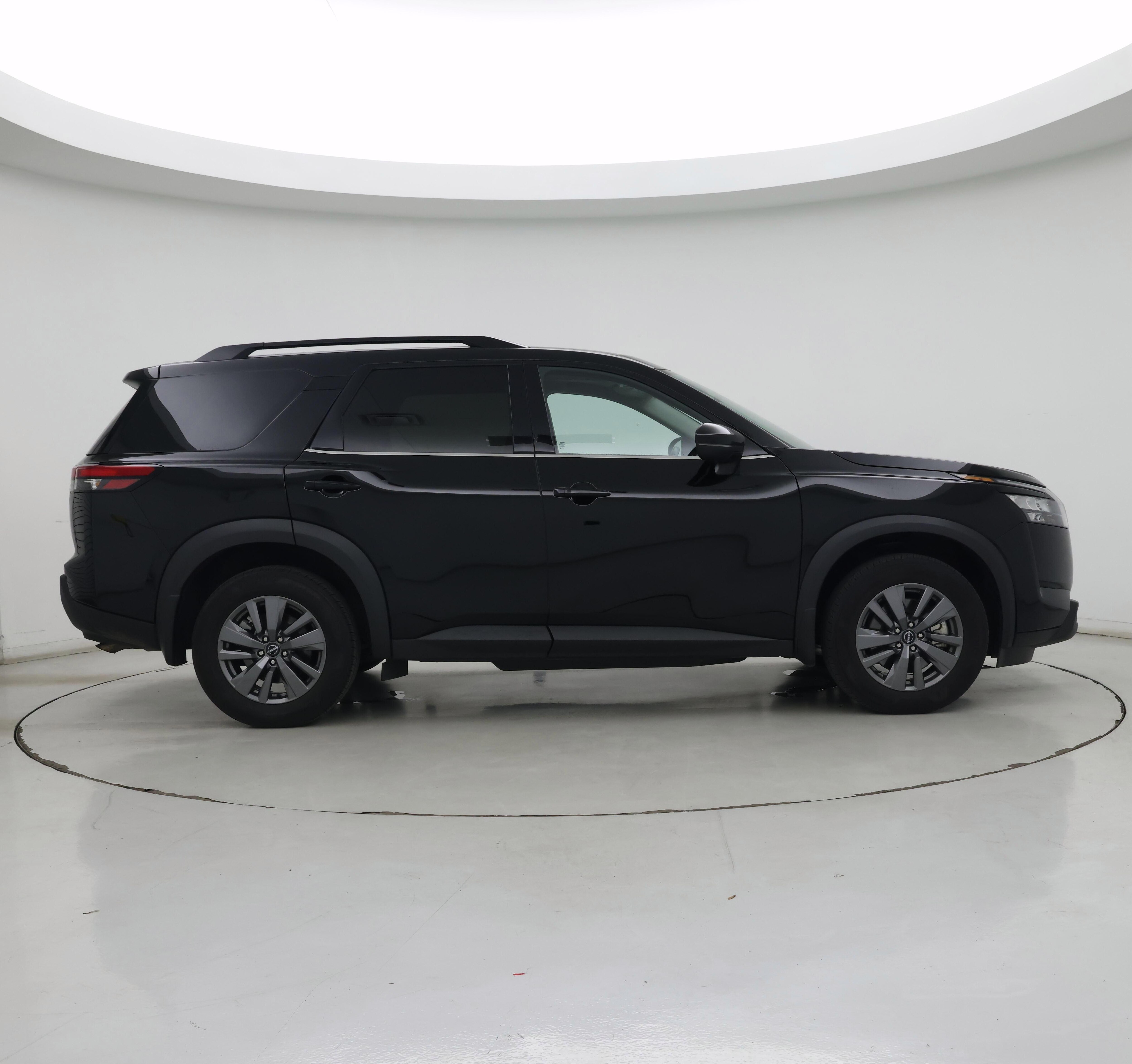 Thumbnail: 2024 Nissan Pathfinder - 7