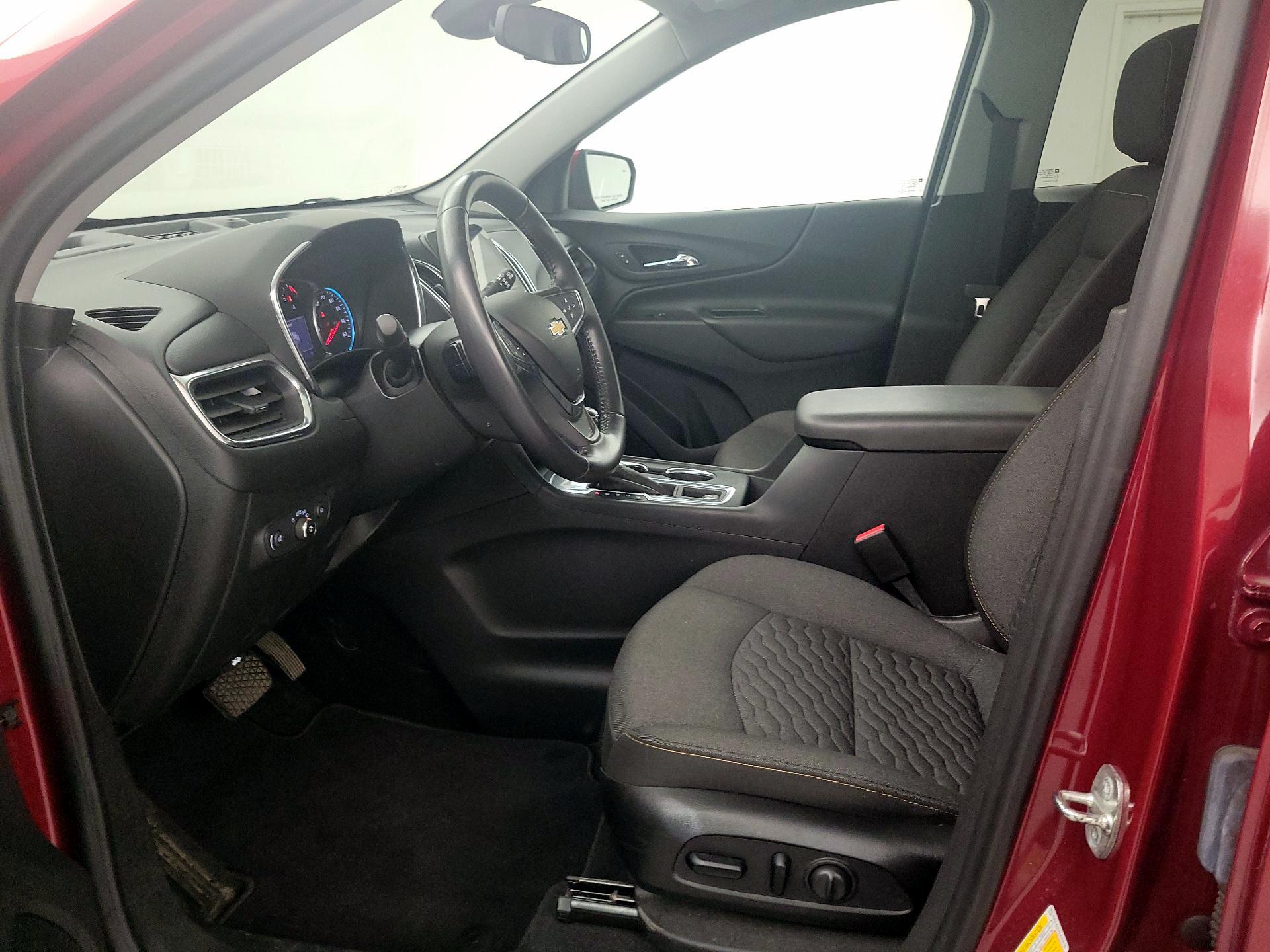 Thumbnail: 2020 Chevrolet Equinox - 11