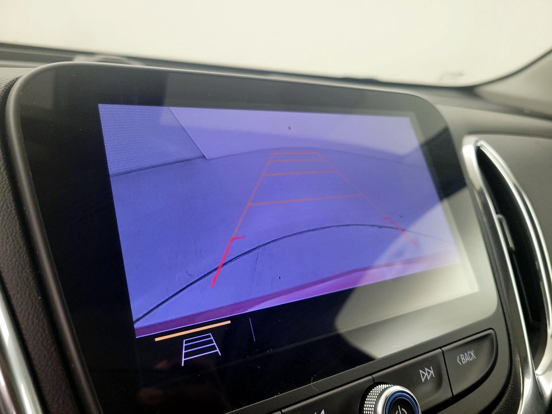 Thumbnail: 2020 Chevrolet Equinox - 15