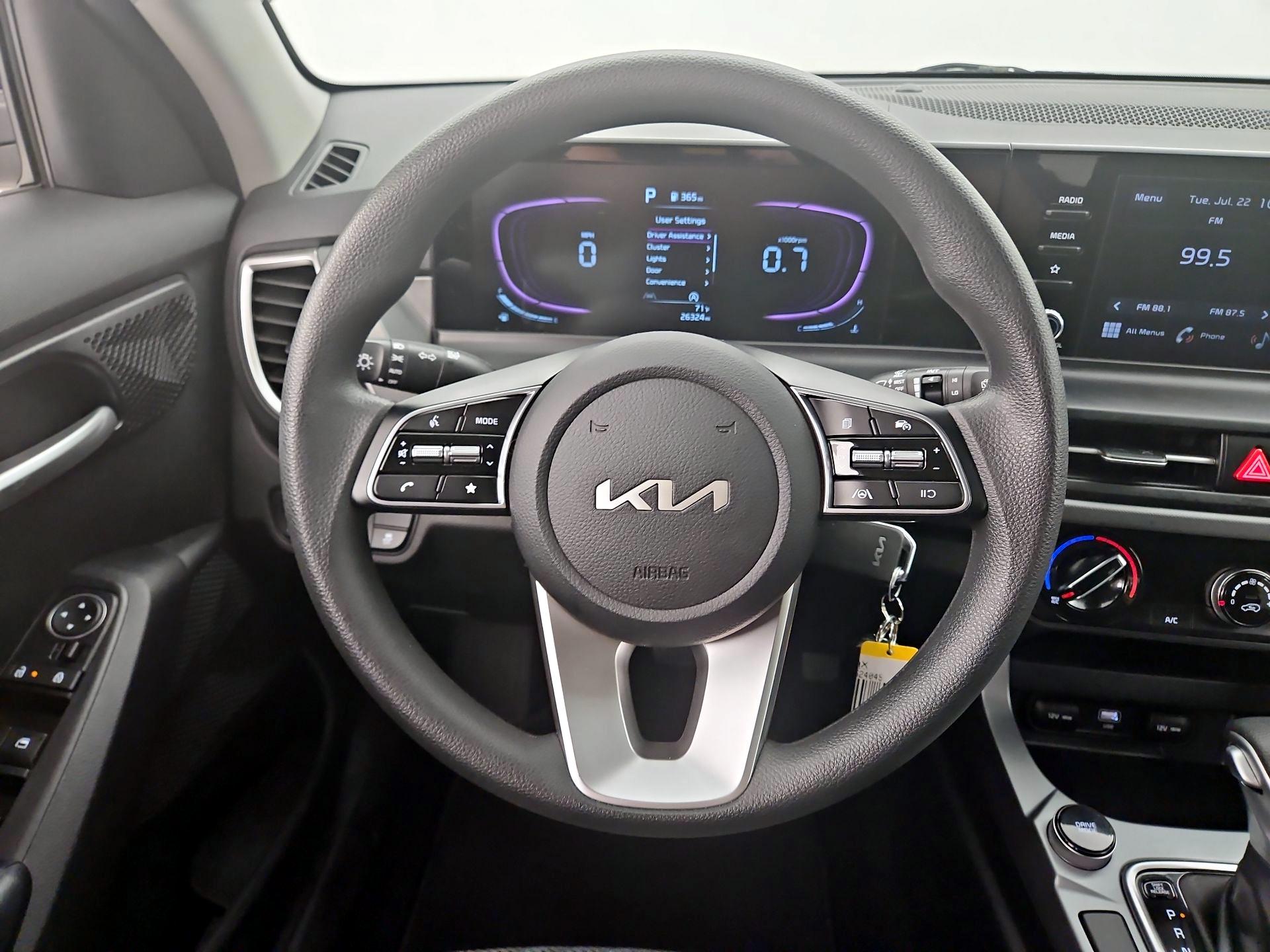 Thumbnail: 2024 Kia Seltos - 10