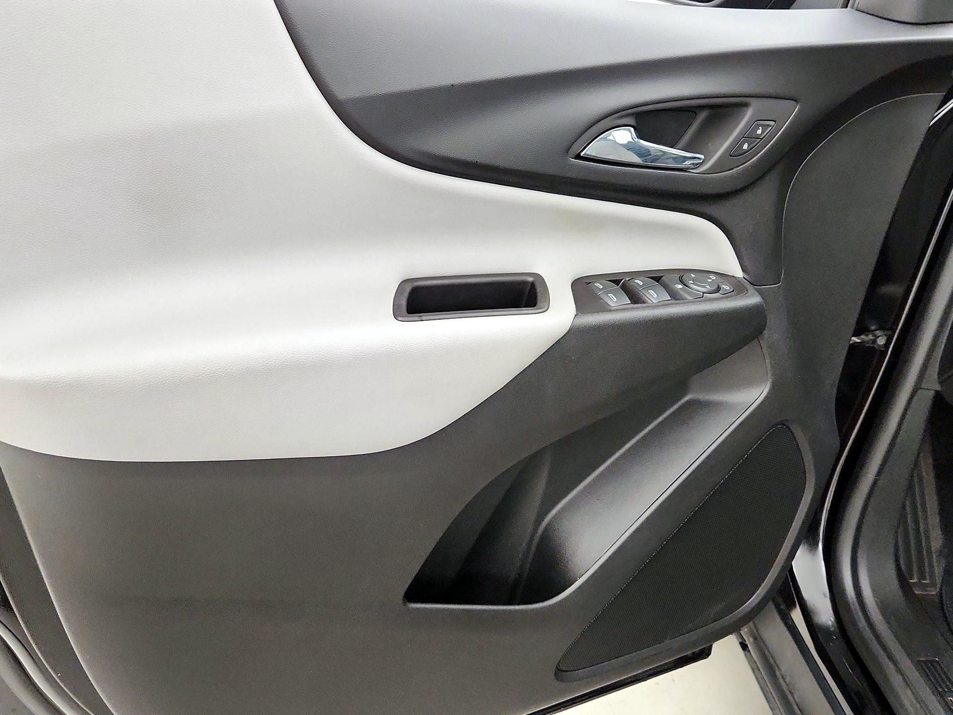 Thumbnail: 2019 Chevrolet Equinox - 12